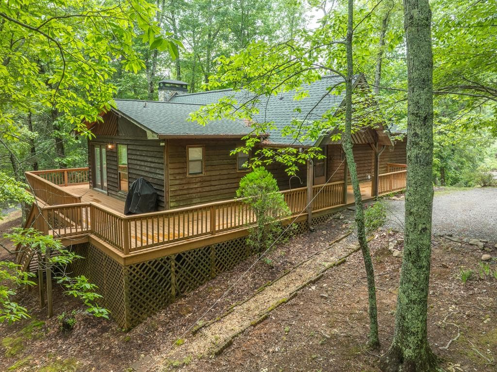 Side Exterior/Stairs to Crawlspace Workshop - 144 Wolf Ridge Lane, Murphy, NC 28906