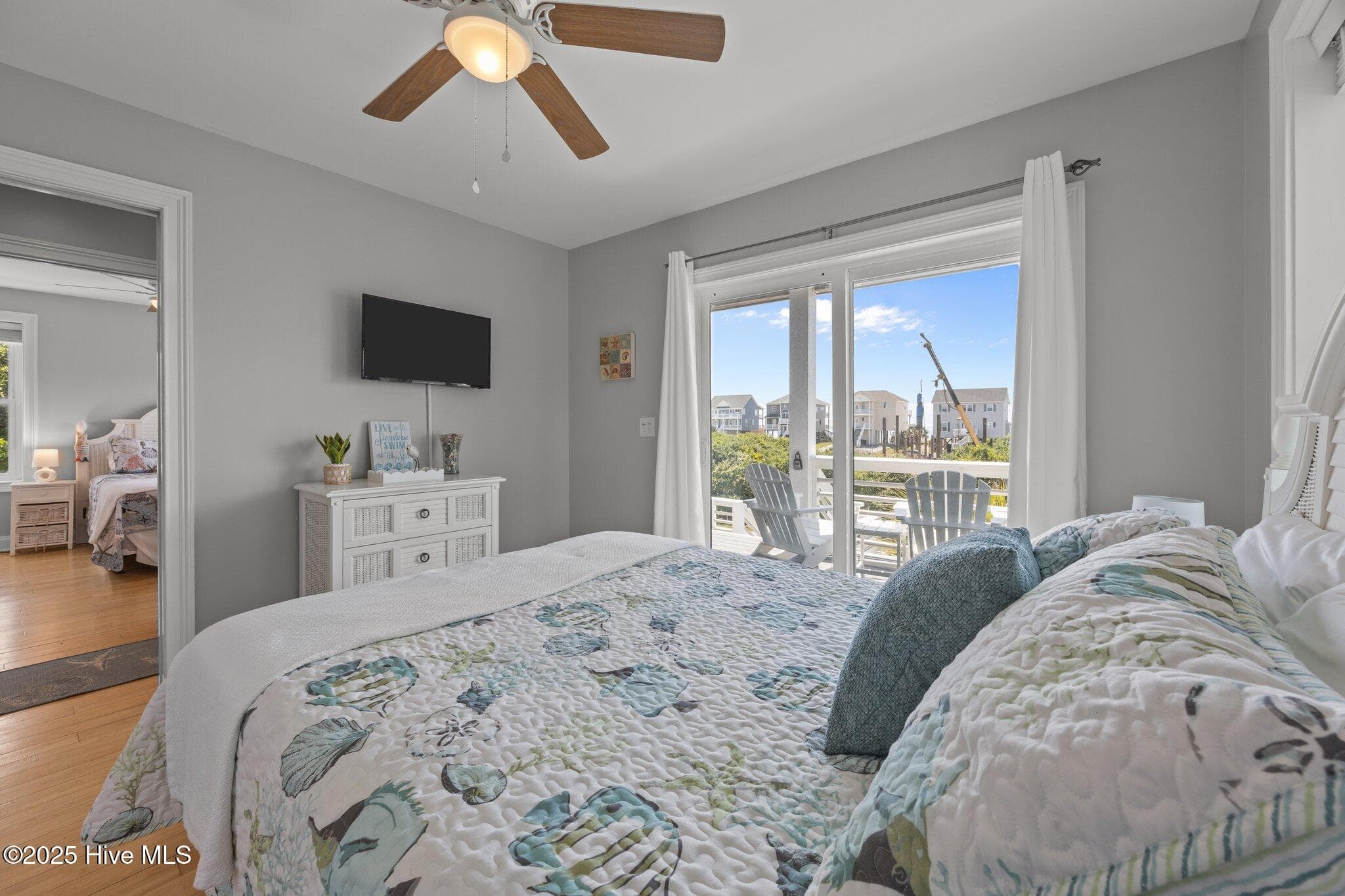 Single Family Residence at 6 Bottlenose Boulevard, North Topsail Beach, NC 28460, photo 17 of 51