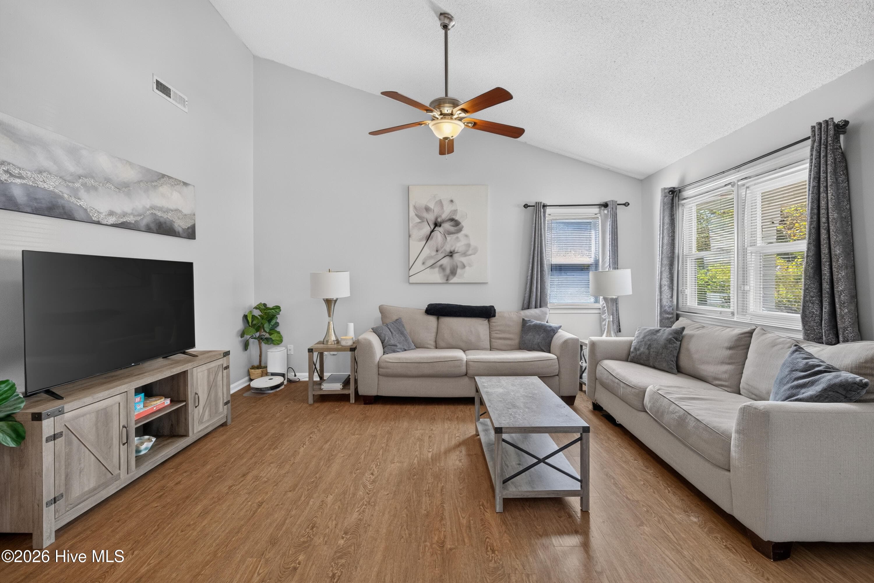 Single Family Residence at 6517 Spicewood Street, Wilmington, NC 28405, photo 14 of 39