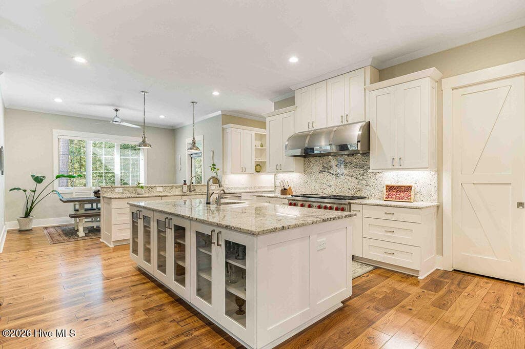 Single Family Residence at 43 Ridgeland Street, Pinehurst, NC 28374, photo 20 of 89