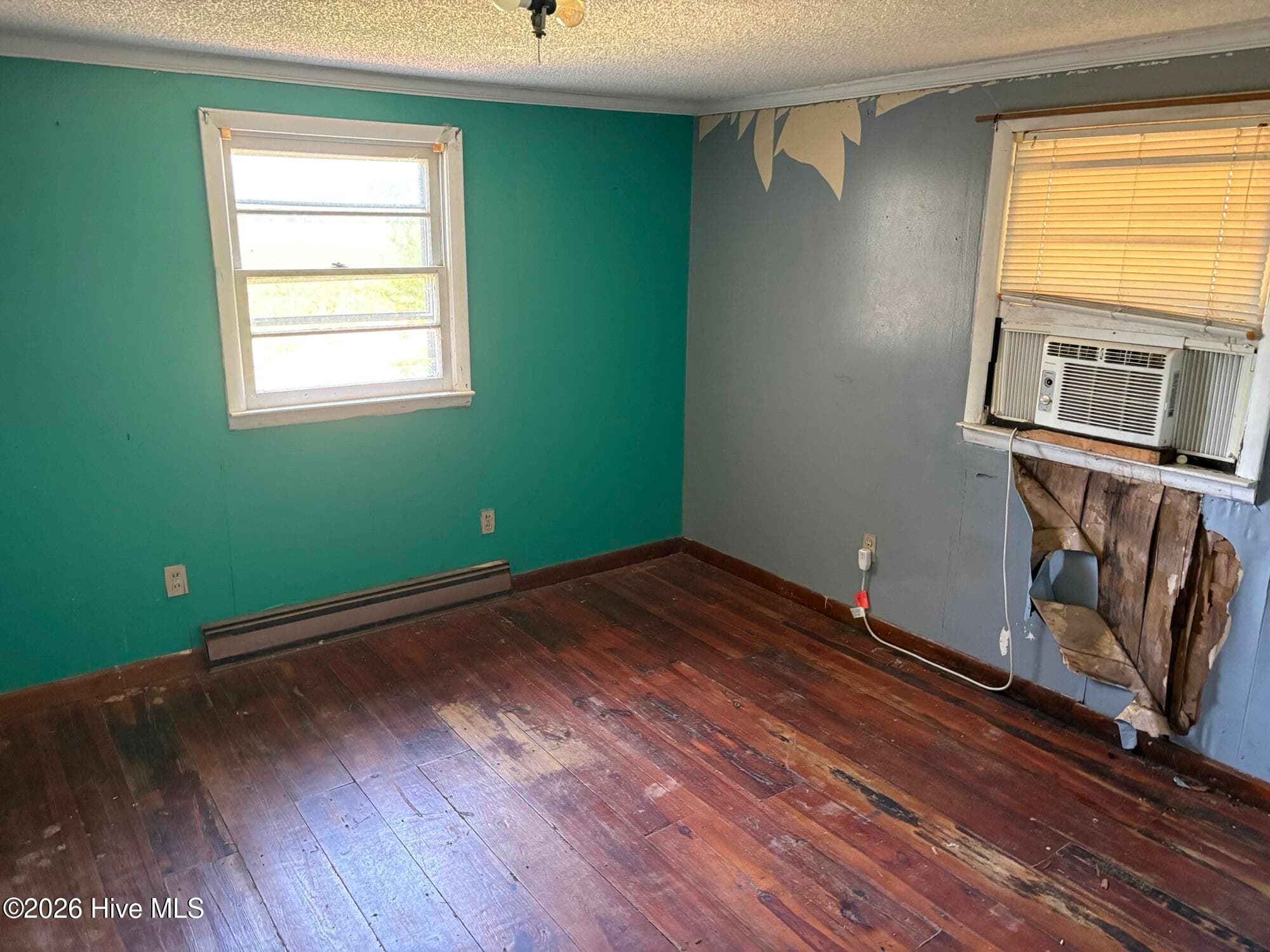 Single Family Residence at 1549 N Broad Street, Edenton, NC 27932, photo 8 of 12