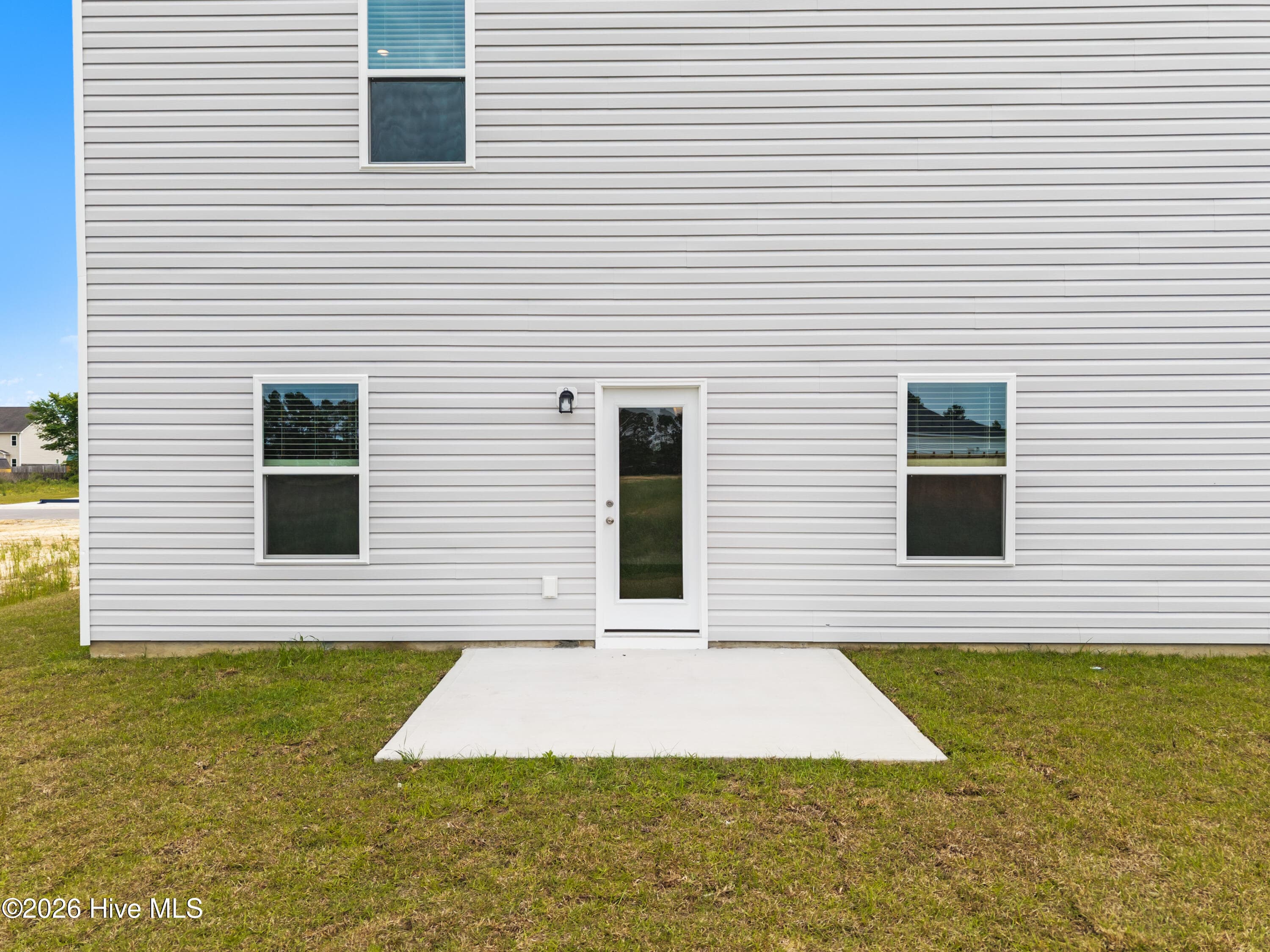 Single Family Residence at 141 N Squires Run Lane, Richlands, NC 28574, photo 92 of 105