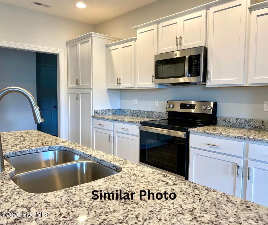 Single Family Residence at 288 Water Wagon Trail, Jacksonville, NC 28546, photo 22 of 66