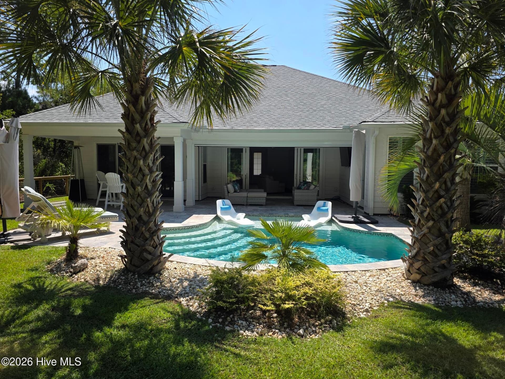 Single Family Residence at 2016 Manor Parc Drive, Calabash, NC 28467, photo 11 of 127