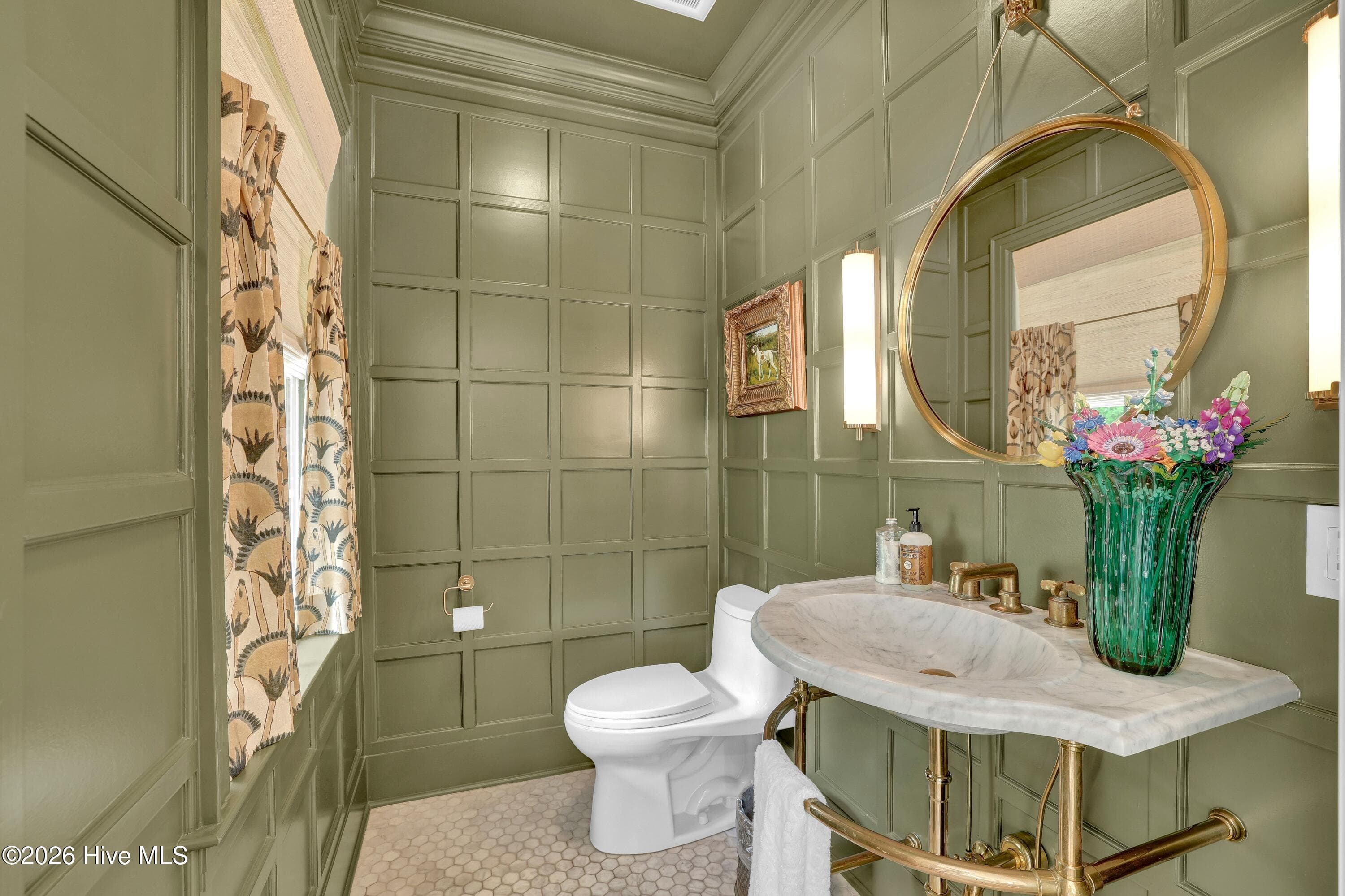 Single Family Residence at 1411 Live Oak Parkway, Wilmington, NC 28403, photo 17 of 63