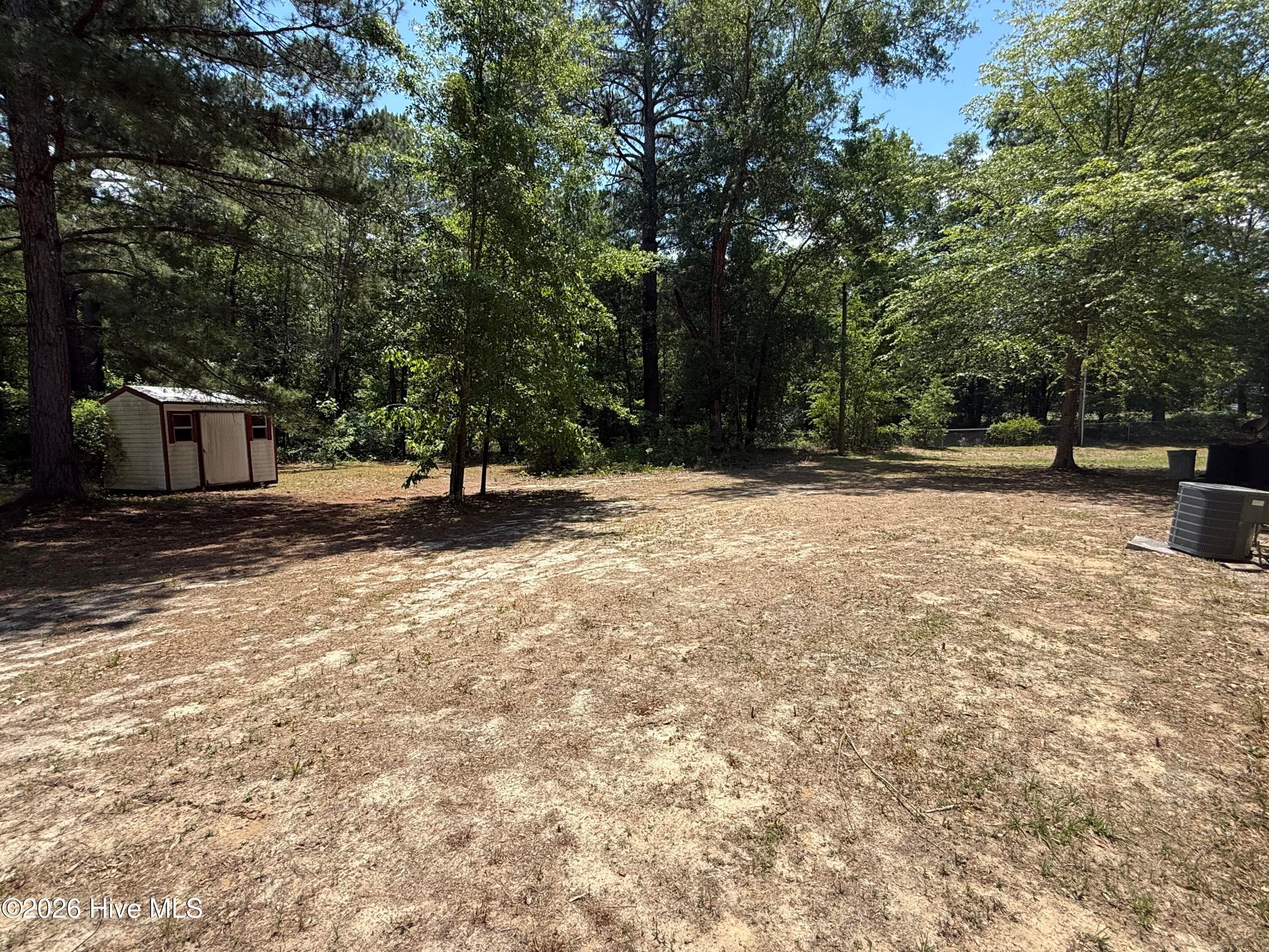 Manufactured Home at 9534 Us Highway 701 Highway, Elizabethtown, NC 28337, photo 19 of 19