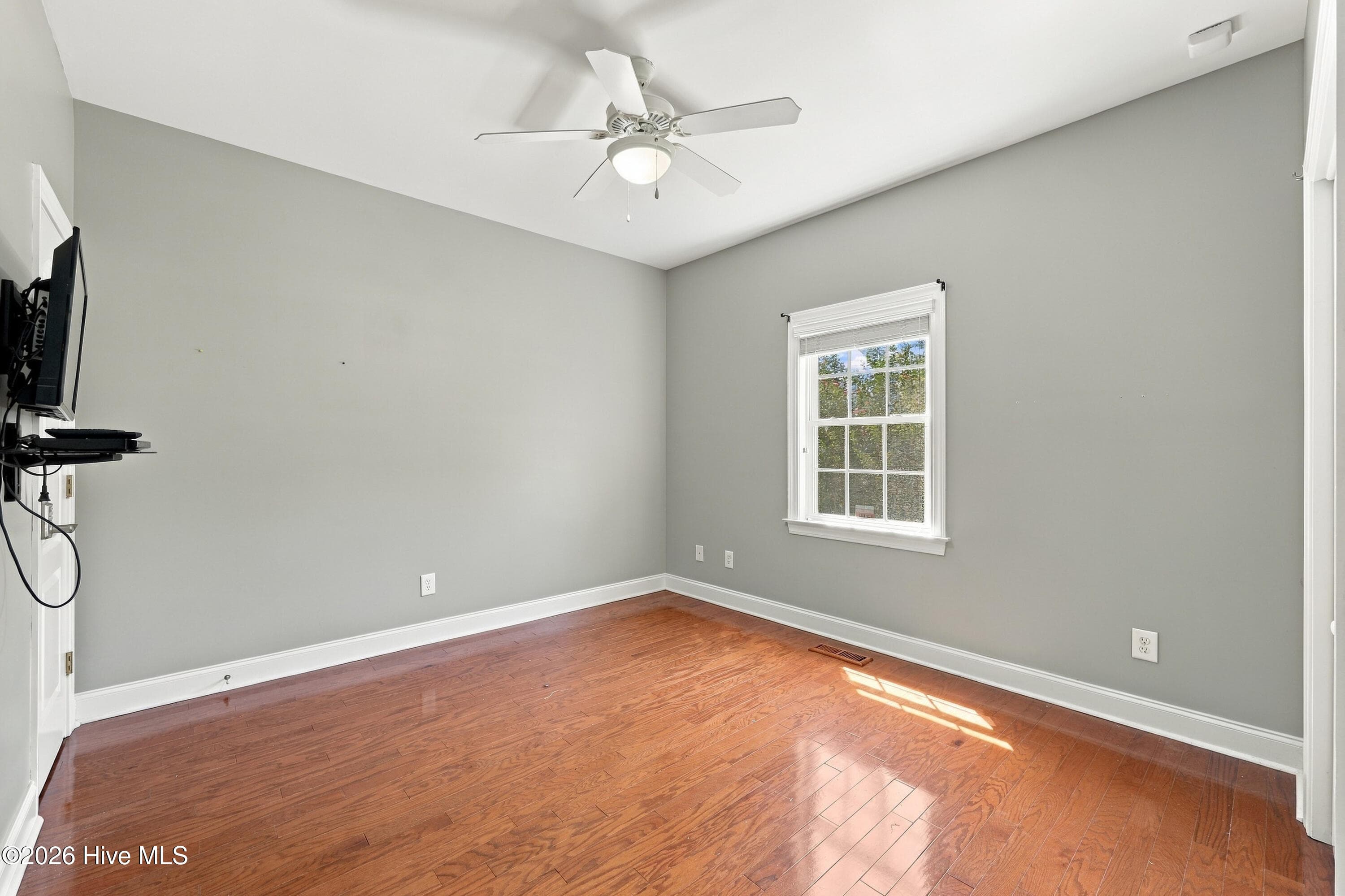 Single Family Residence at 104 Reinach Lane, New Bern, NC 28562, photo 94 of 134