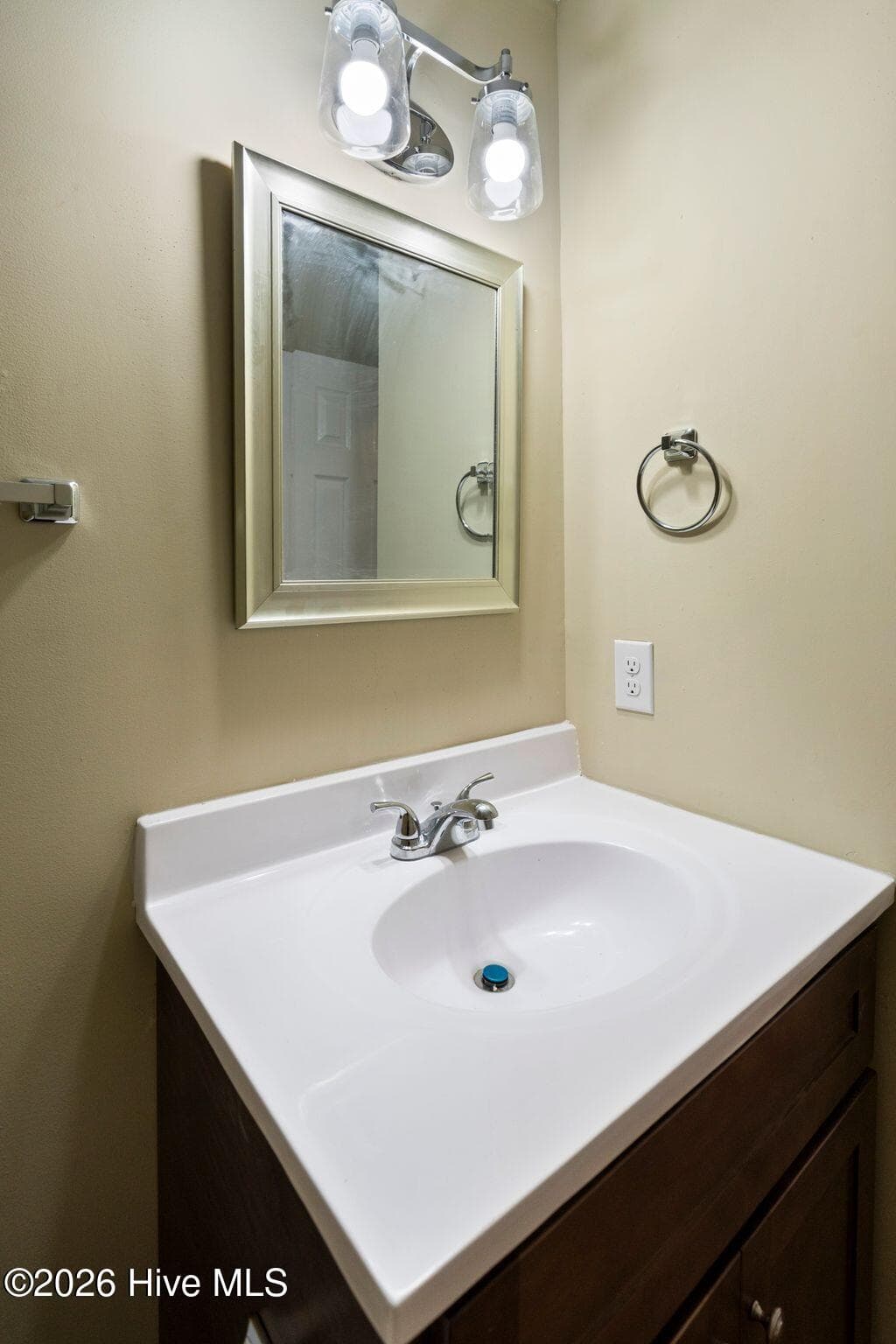 Manufactured Home at 6140 Carolina Beach Road Trlr 28, Wilmington, NC 28412, photo 36 of 54