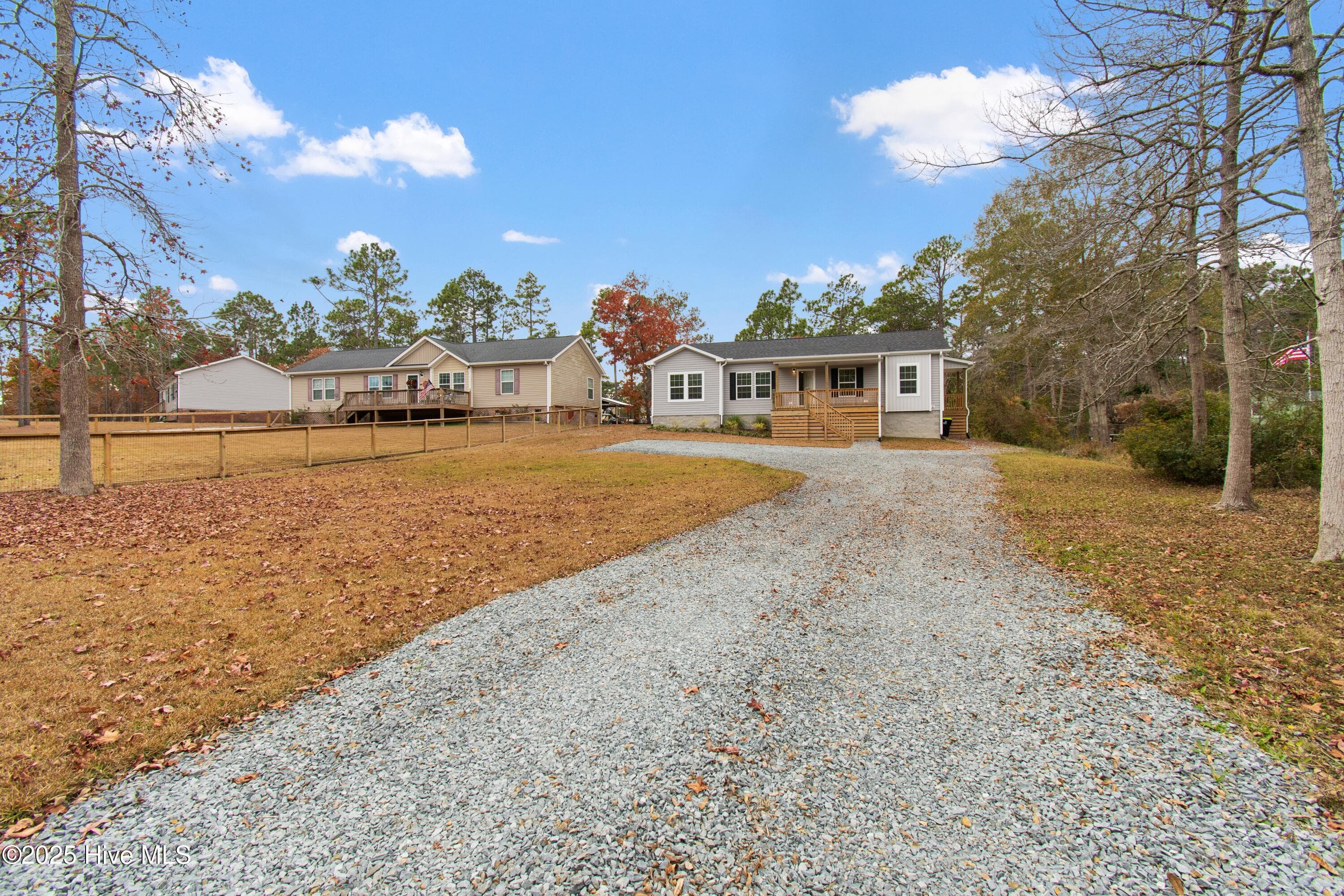 Single Family Residence at 530 Sioux Road, Southport, NC 28461, photo 2 of 31