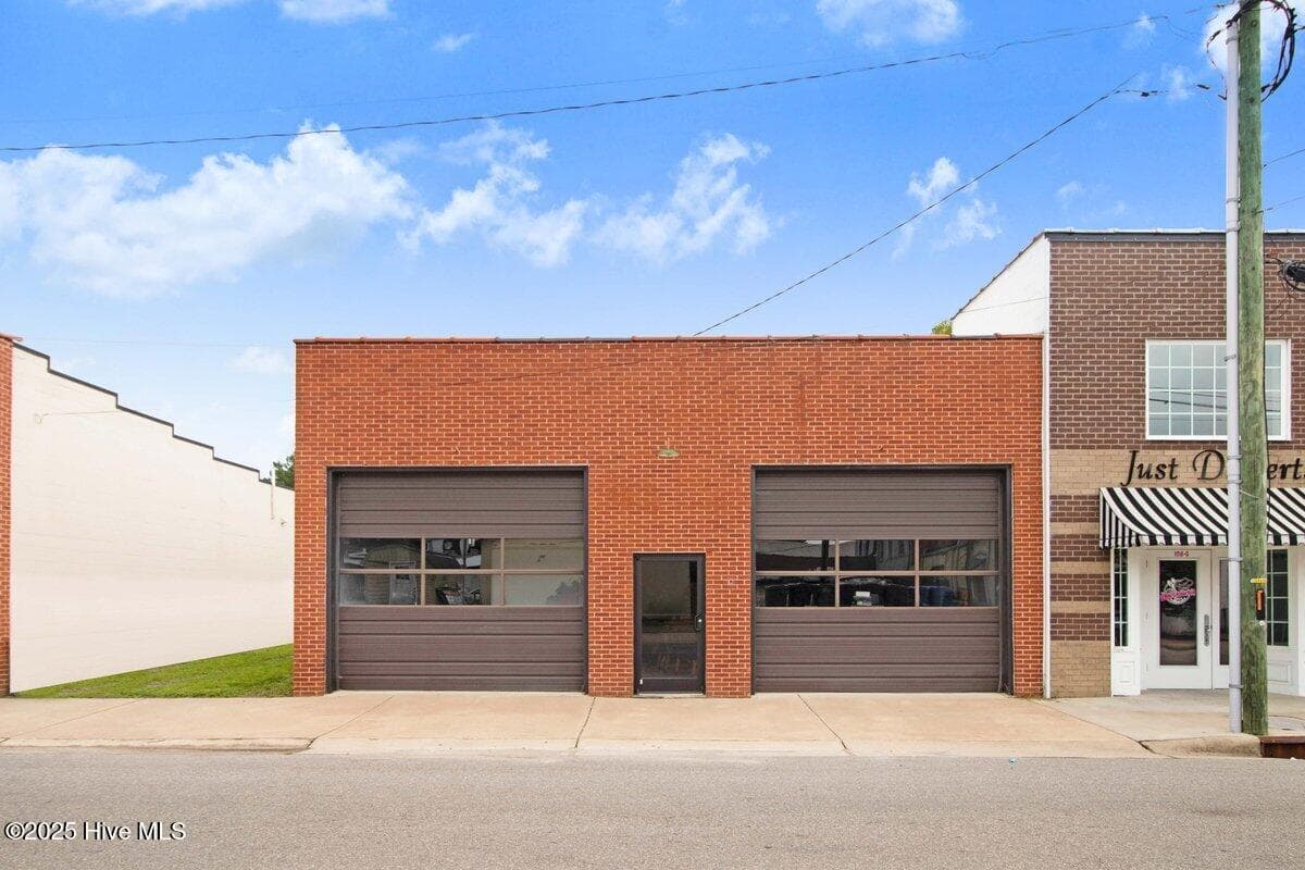 Commercial Sale at 112 S Pine Street, Princeton, NC 27569, photo 10 of 10