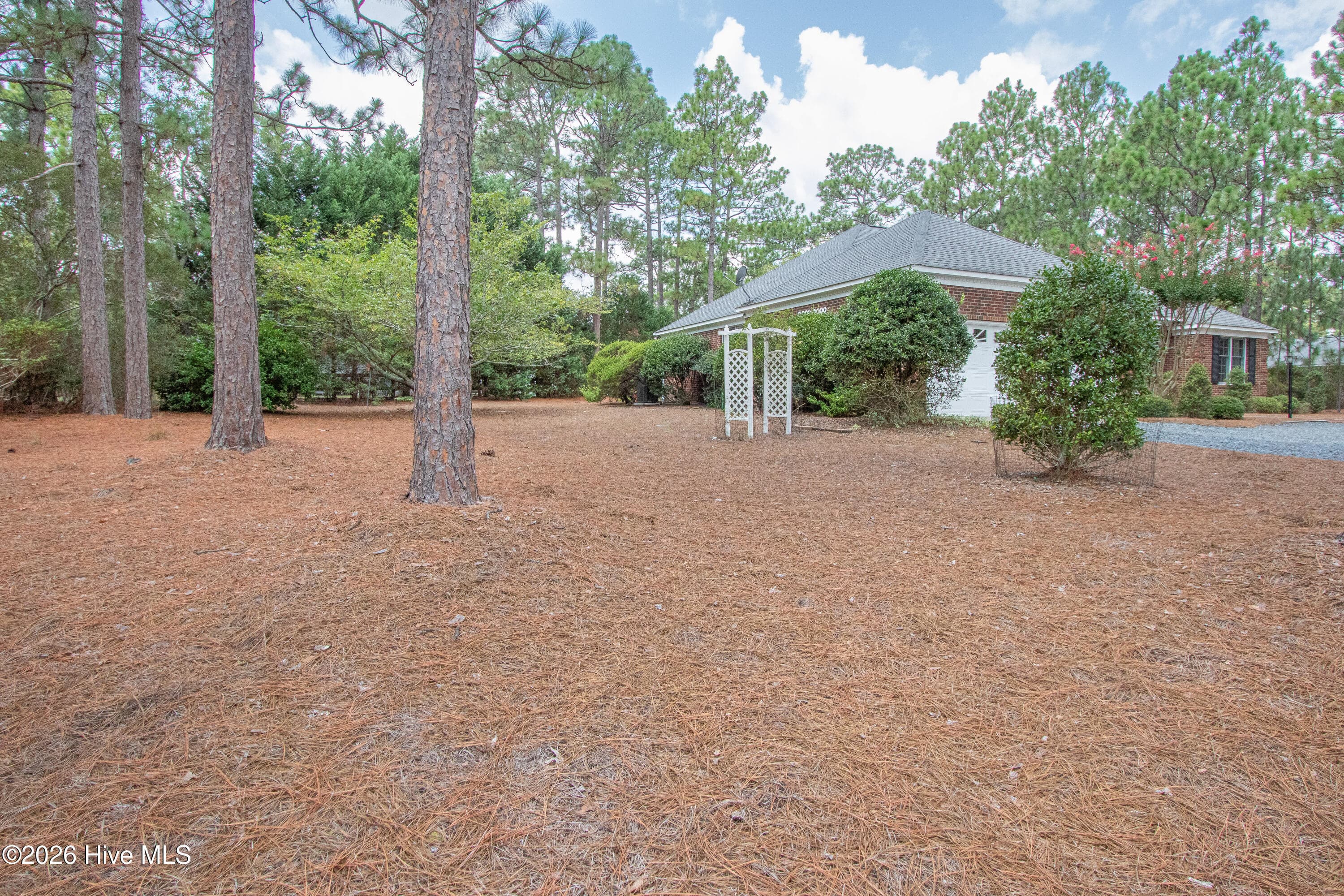 Single Family Residence at 7 Overcup Lane, Pinehurst, NC 28374, photo 42 of 49