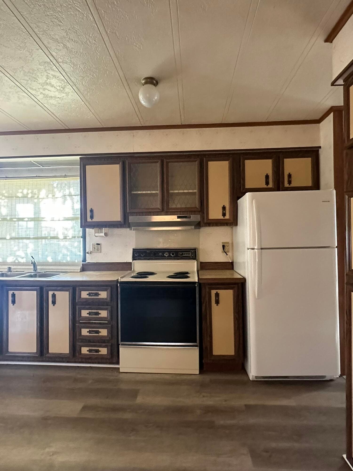 Kitchen - 2444 Tobacco Road, Hephzibah, GA 30815