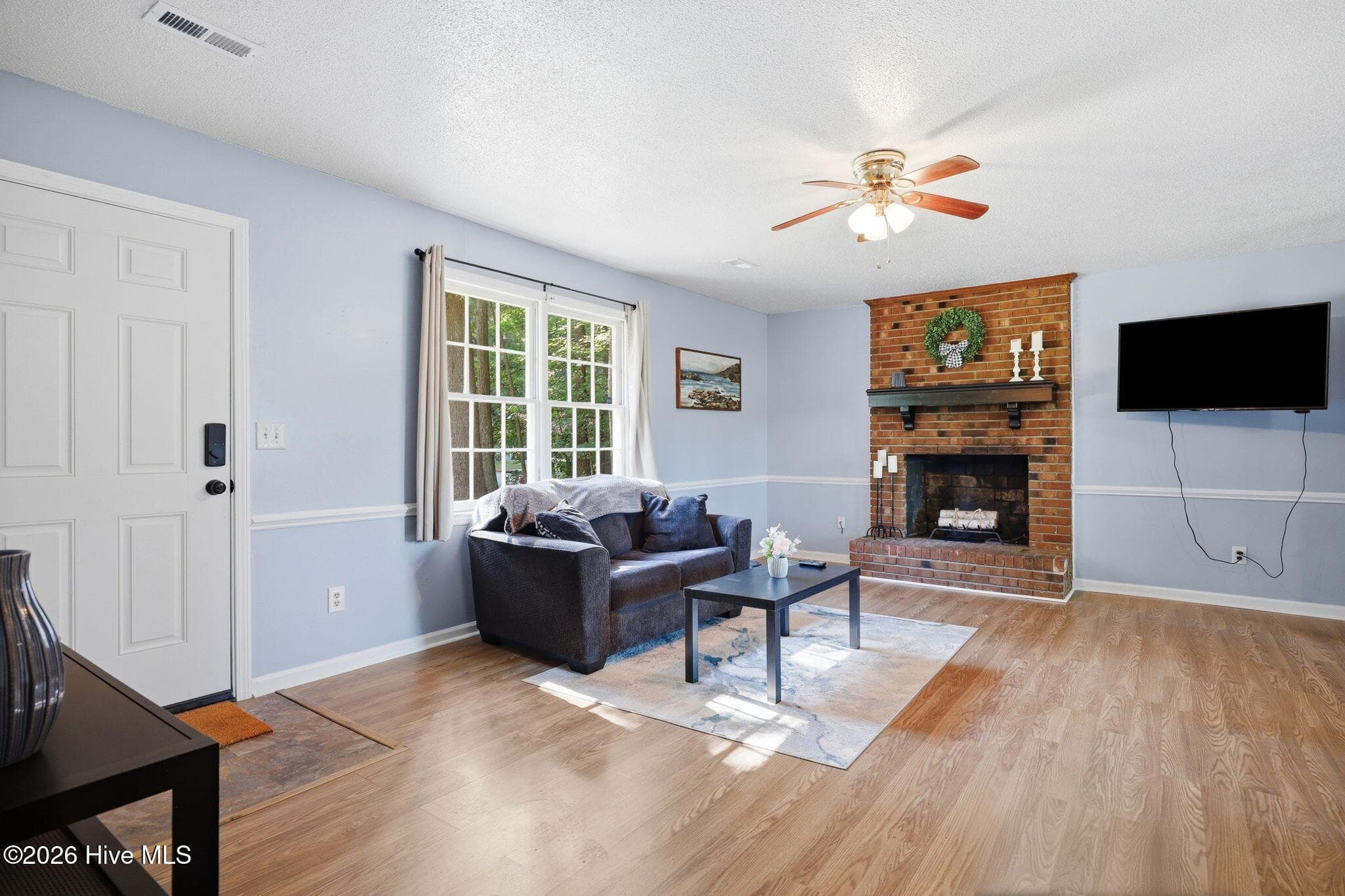 Single Family Residence at 1704 Farmgate Road, Kinston, NC 28504, photo 4 of 29