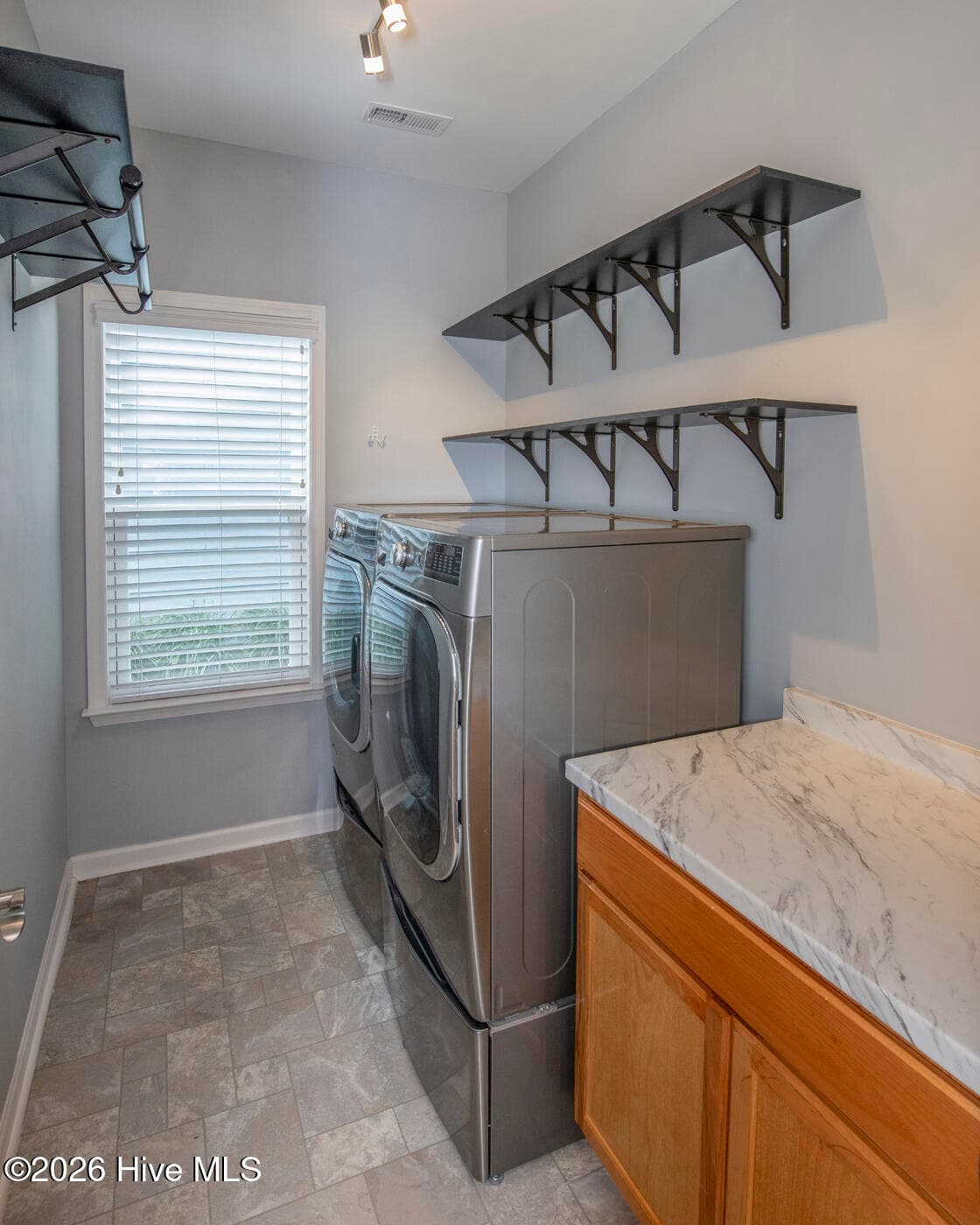 Single Family Residence at 4058 Druids Glen Drive, Leland, NC 28451, photo 11 of 118