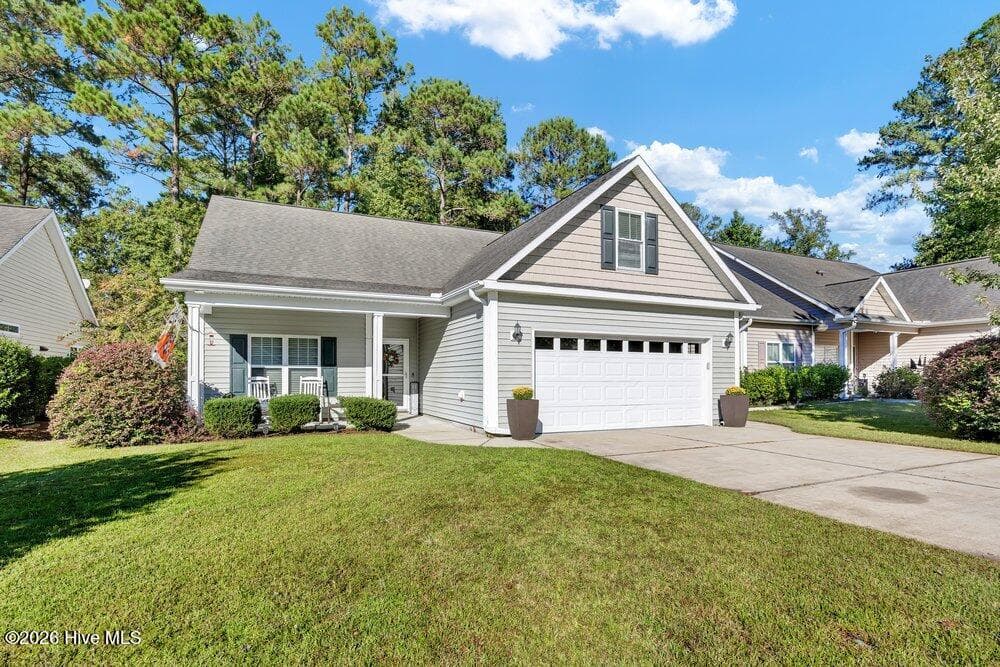 Single Family Residence at 8780 Lanvale Oaks Drive NE, Leland, NC 28451, photo 2 of 28