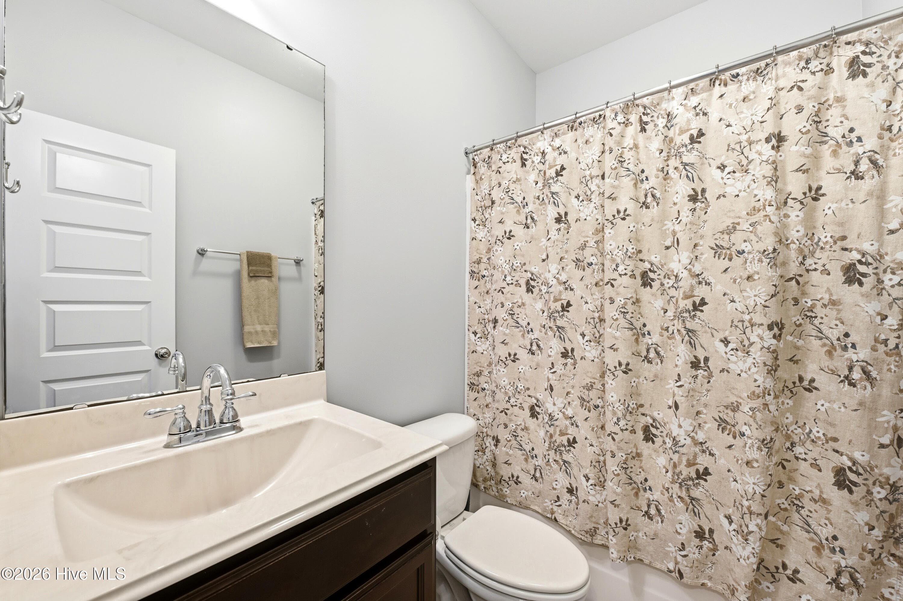 Second Bathroom - 100 Hickory Circle, Hampstead, NC 28443