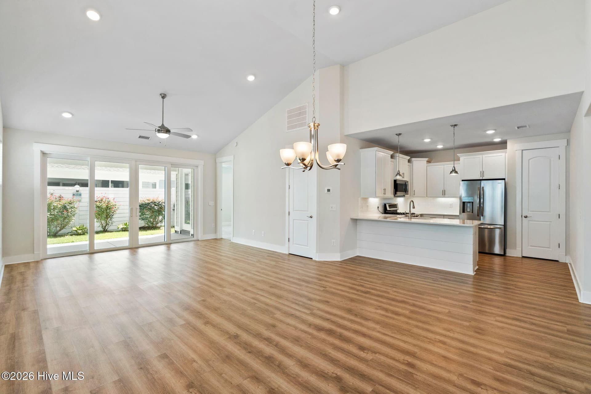 Single Family Residence at 1535 Harbour Place Drive, Calabash, NC 28467, photo 12 of 71