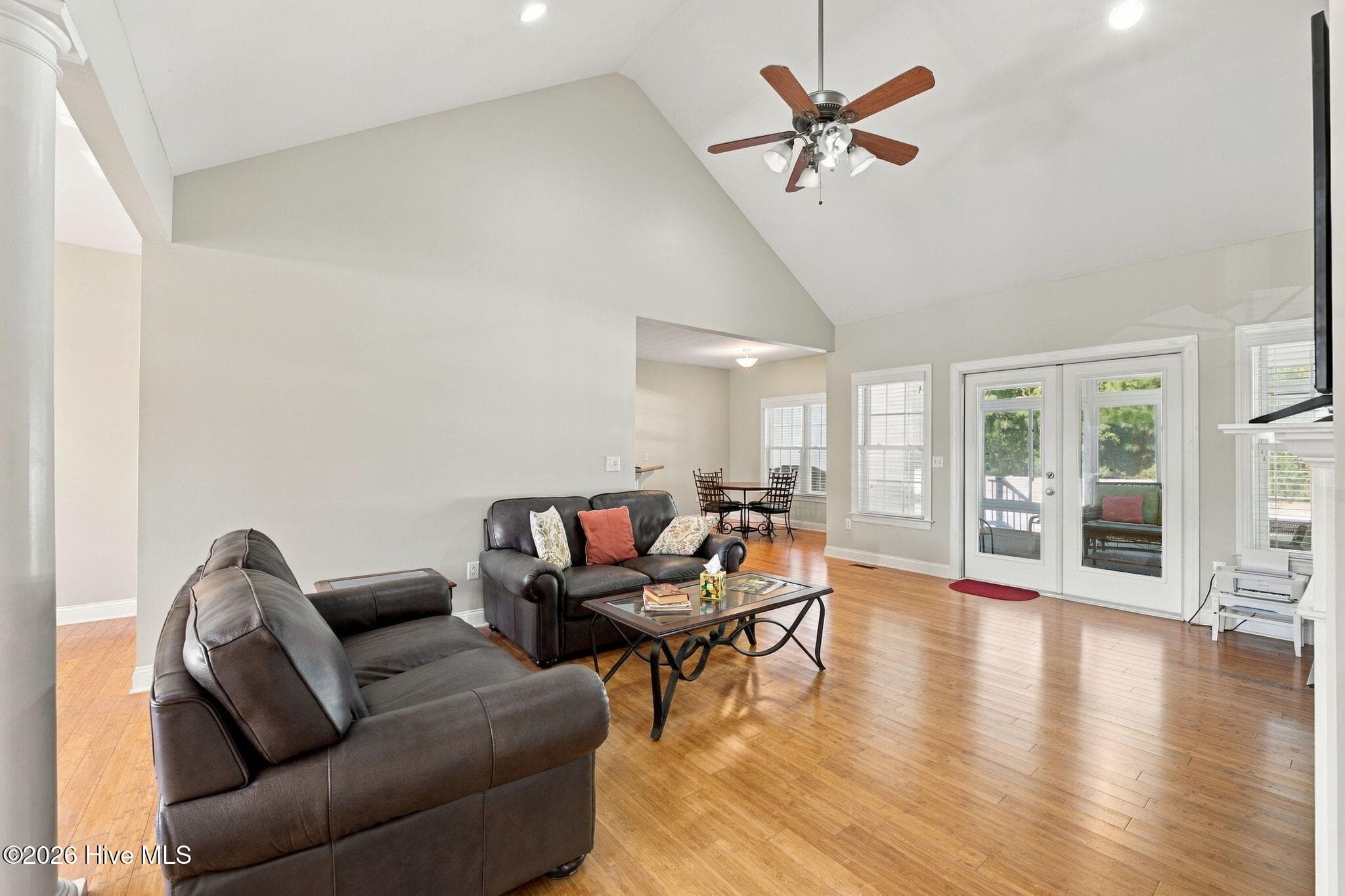 Single Family Residence at 124 Mom Lane, New Bern, NC 28562, photo 6 of 46