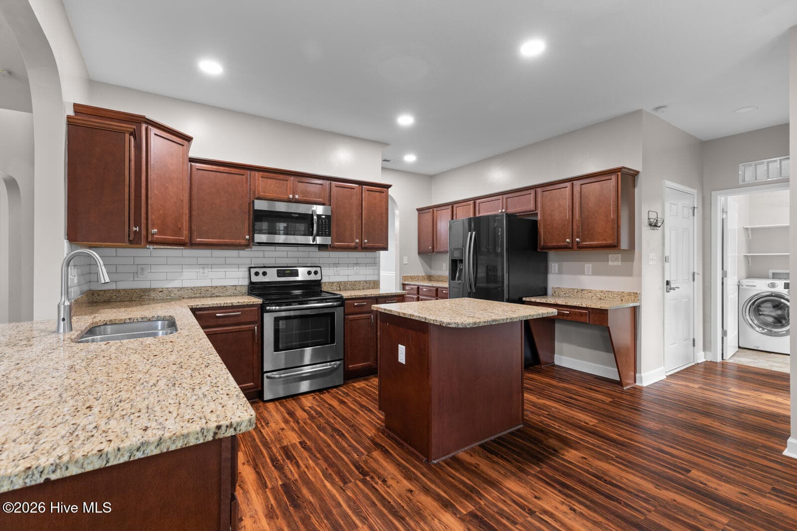 Single Family Residence at 202 Seneca Court, Holly Ridge, NC 28445, photo 19 of 70