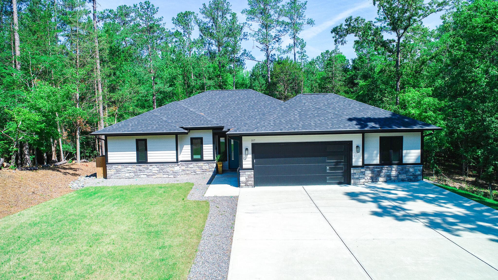 217 Cove Point Lane Lane, McCormick, SC 29835