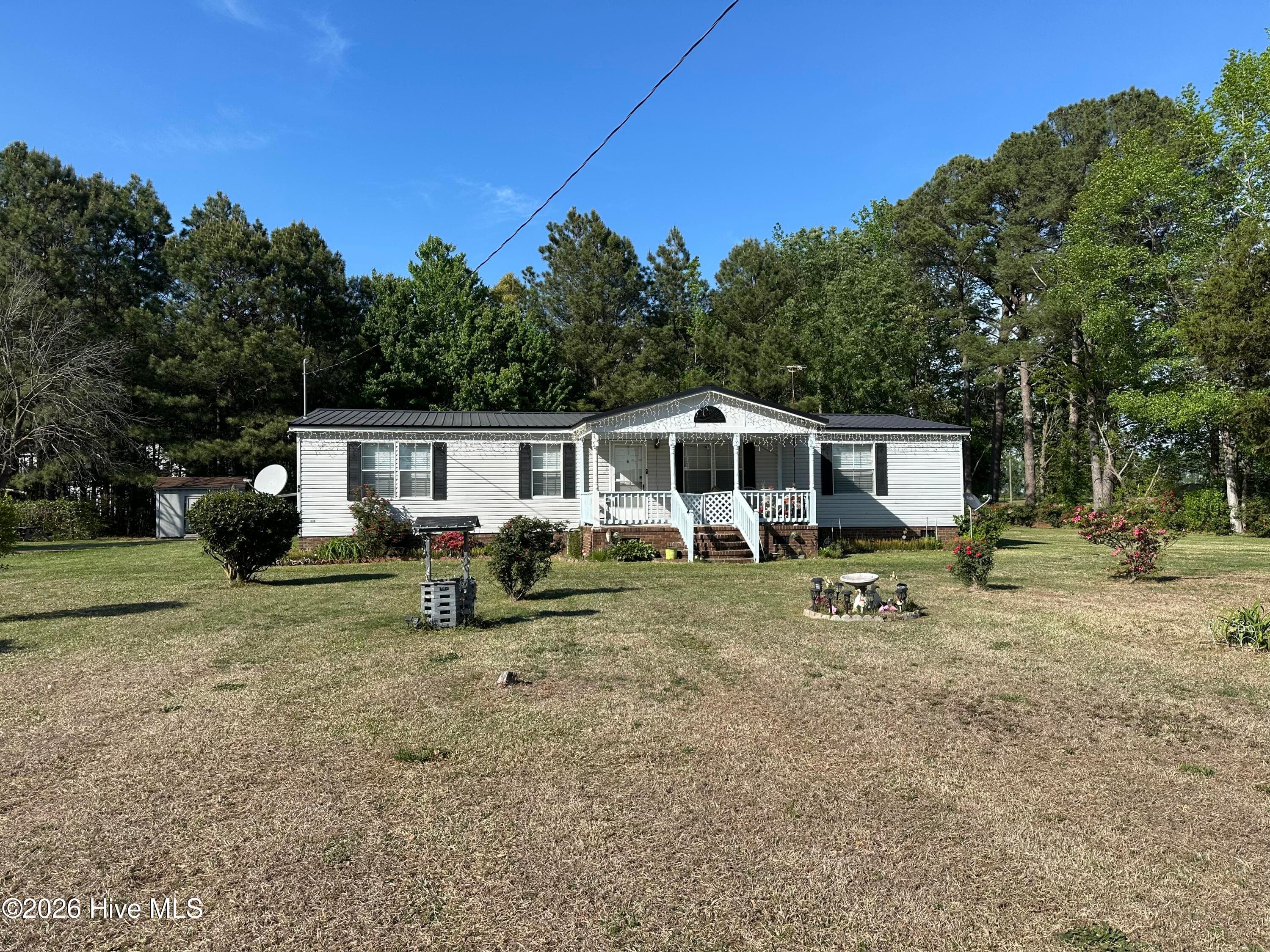 Manufactured Home at 80 Lancaster Farm Road, Whitakers, NC 27891, photo 11 of 12