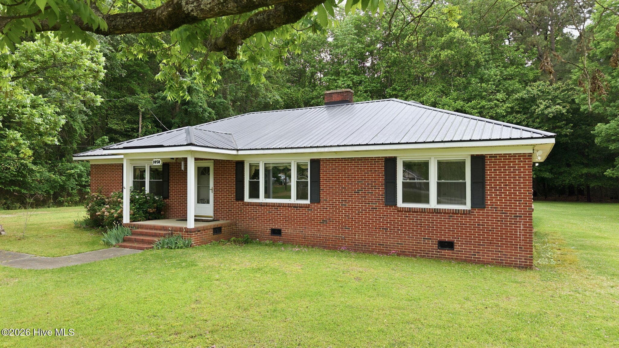 Single Family Residence at 1050 Springfield Road, Rocky Mount, NC 27801, photo 3 of 34