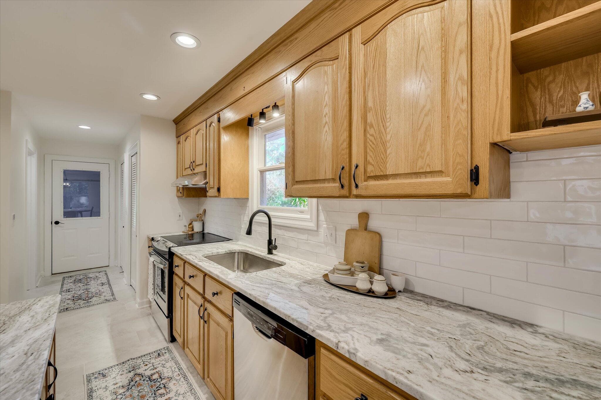 Single Family Residence at 301 Misty Cove, McCormick, SC 29835, photo 13 of 60