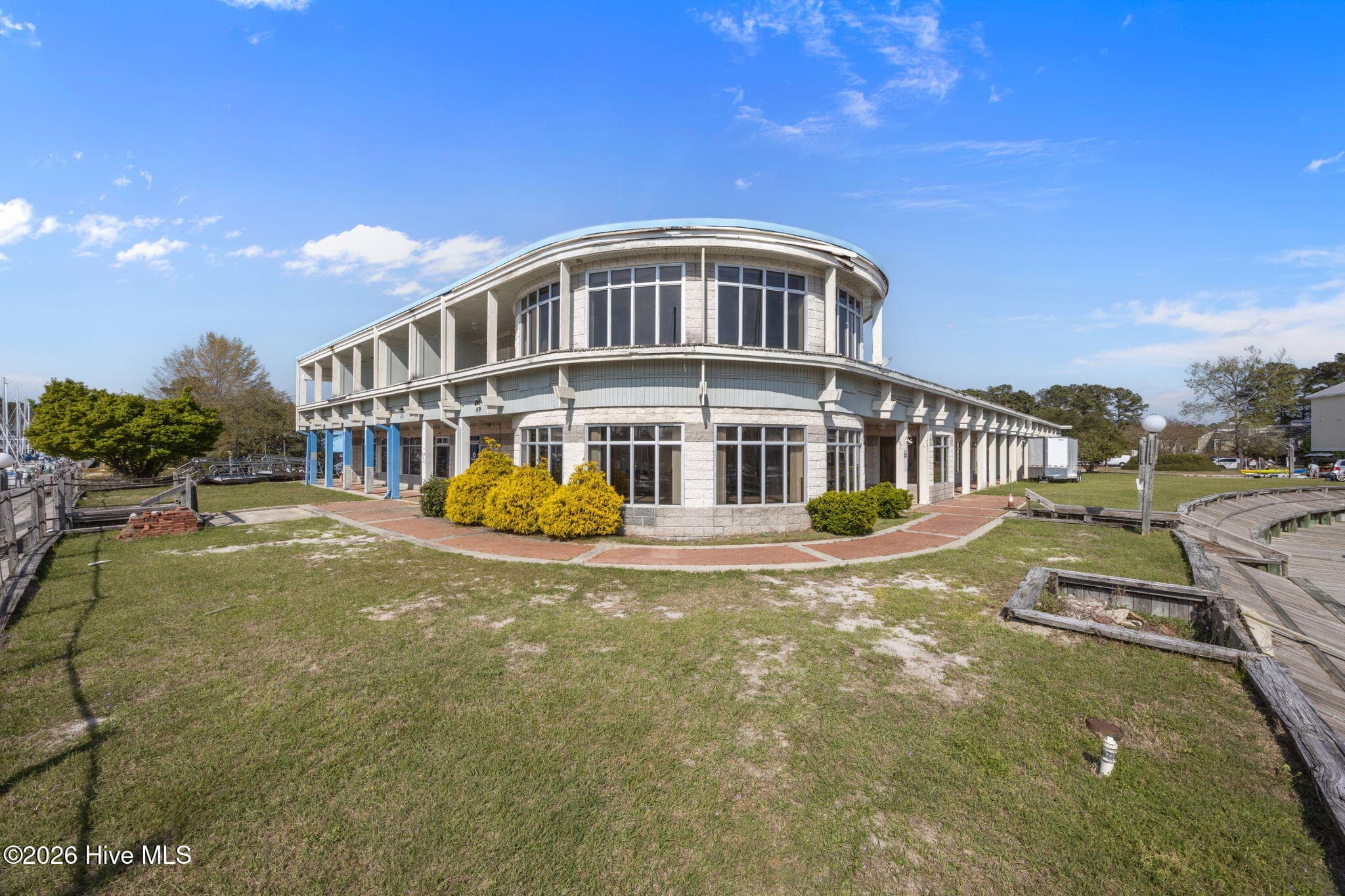 100 Marina Drive, New Bern, NC 28560