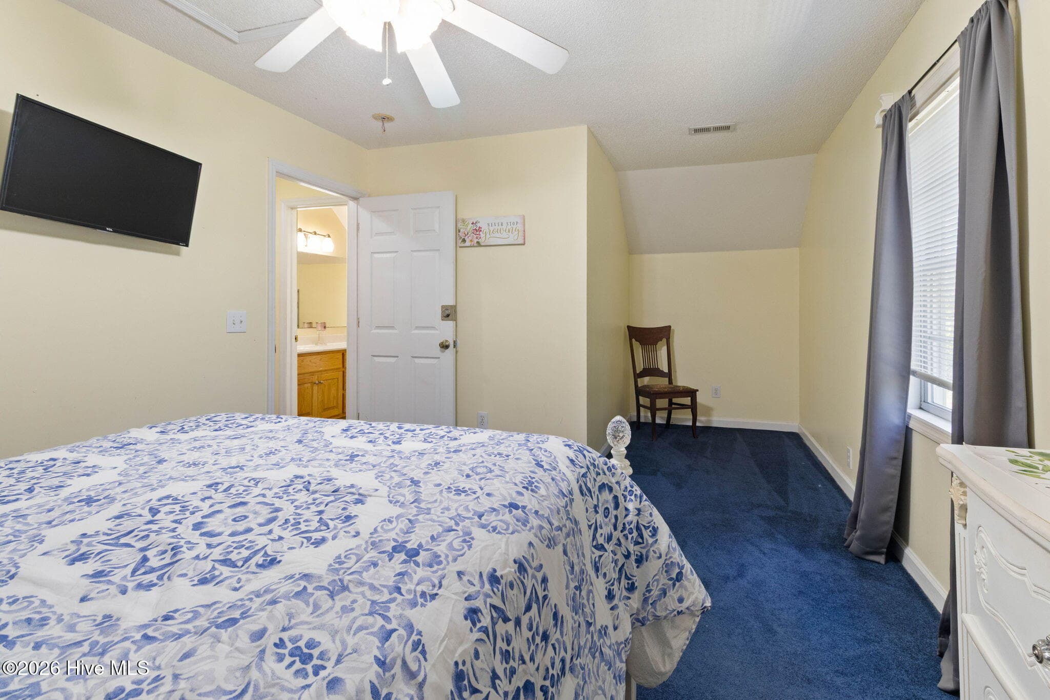 Upper Level - 549 Sassafras Road, Bladenboro, NC 28320