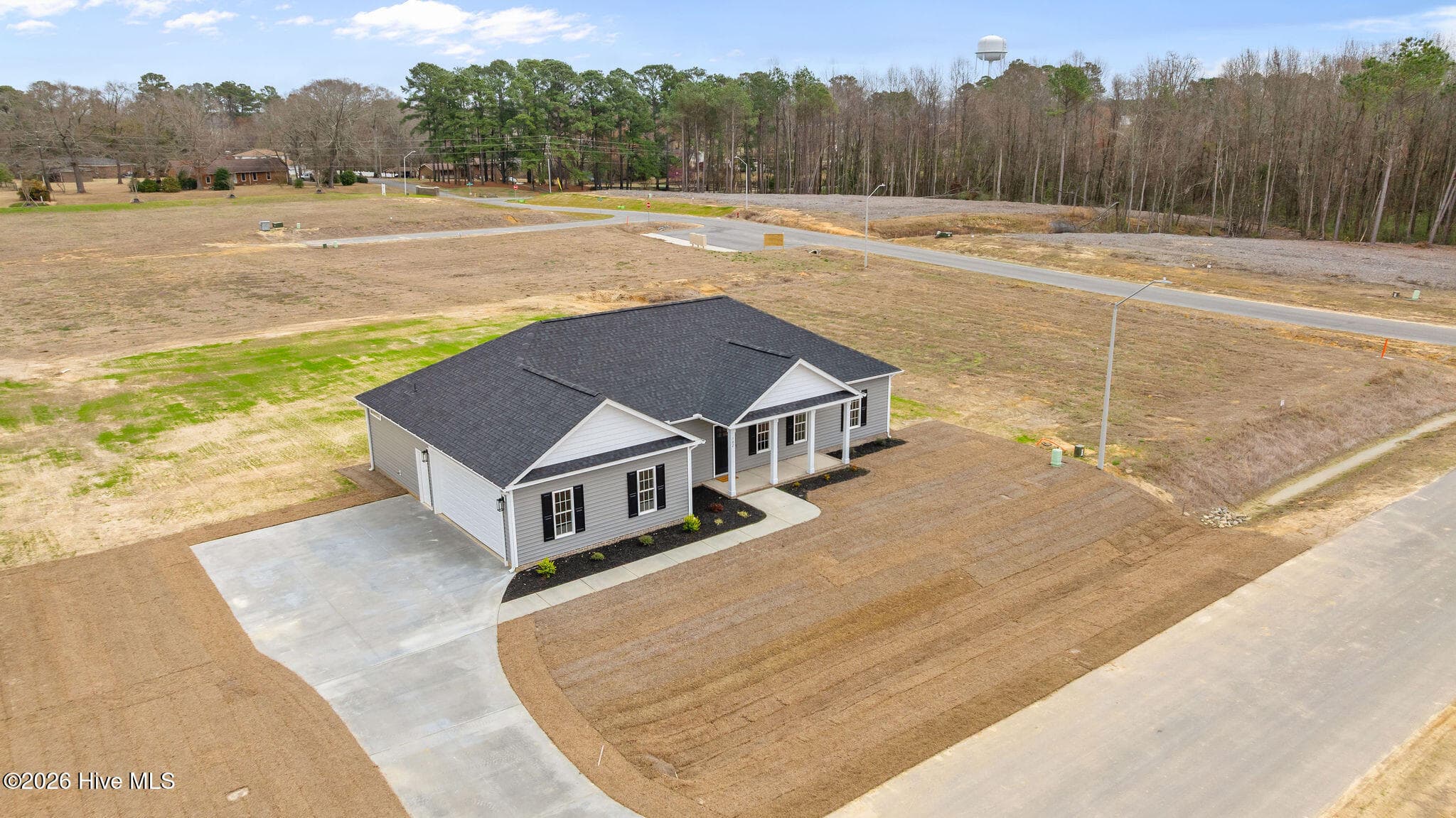 Single Family Residence at 102 Ellens Way Drive, Goldsboro, NC 27534, photo 8 of 29