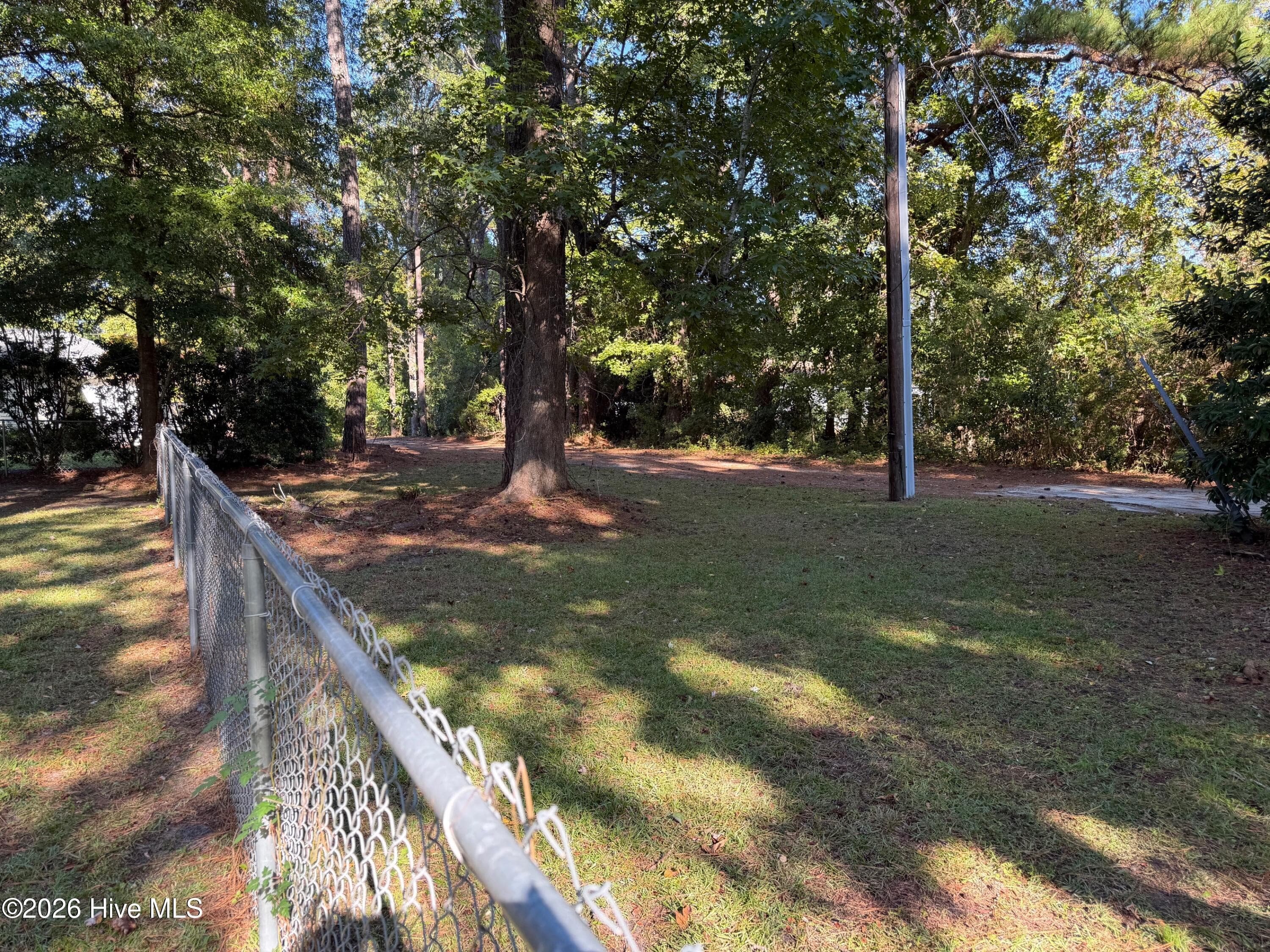 Single Family Residence at 7012 N Northbend Road, Wilmington, NC 28411, photo 10 of 35