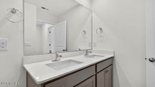 Single Family Residence at 511 Chestnut Oak Drive, Sanford, NC 27332, photo 27 of 38
