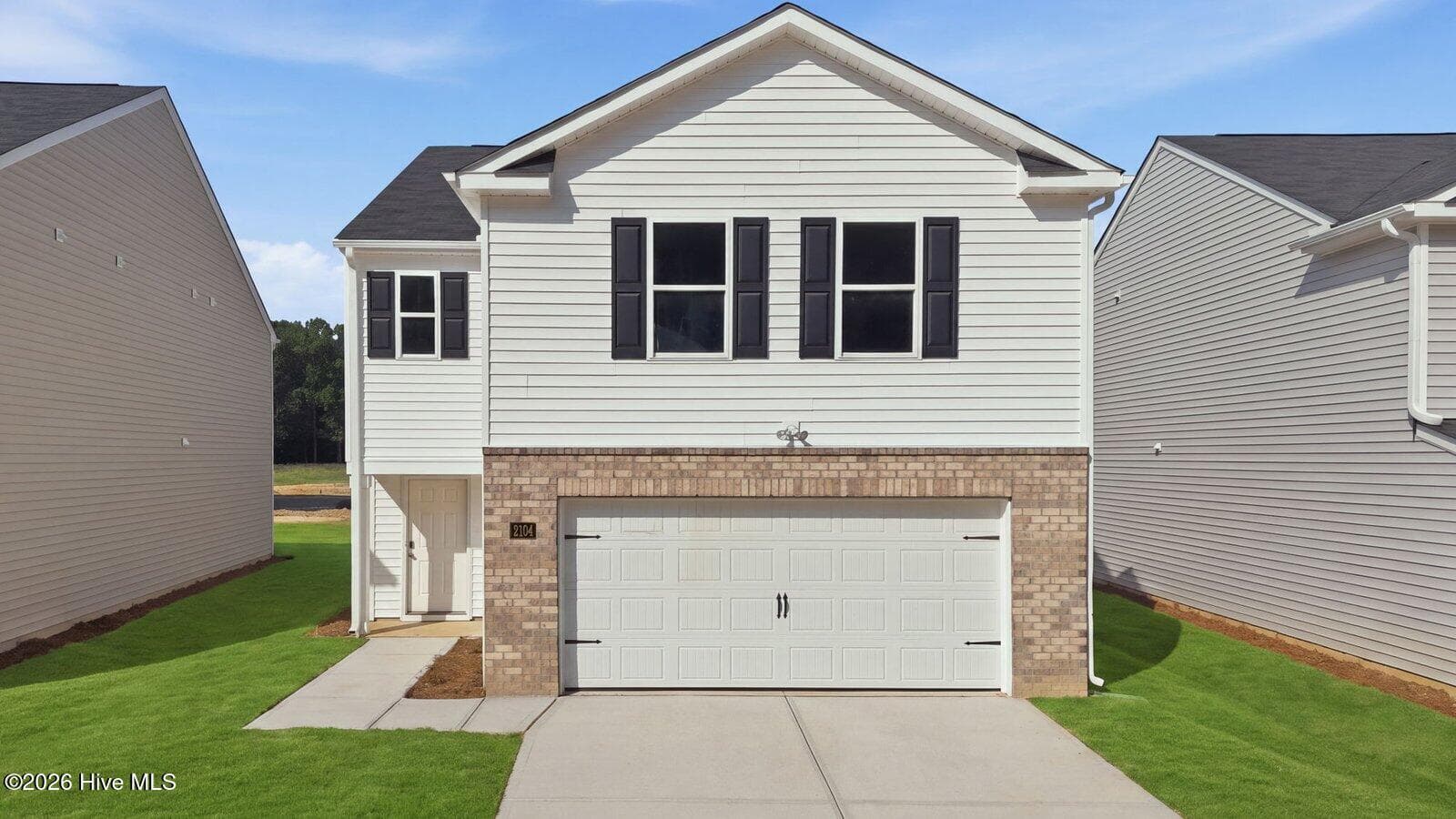 Single Family Residence at 2104 Montalvan Drive, Greenville, NC 27834, photo 2 of 47