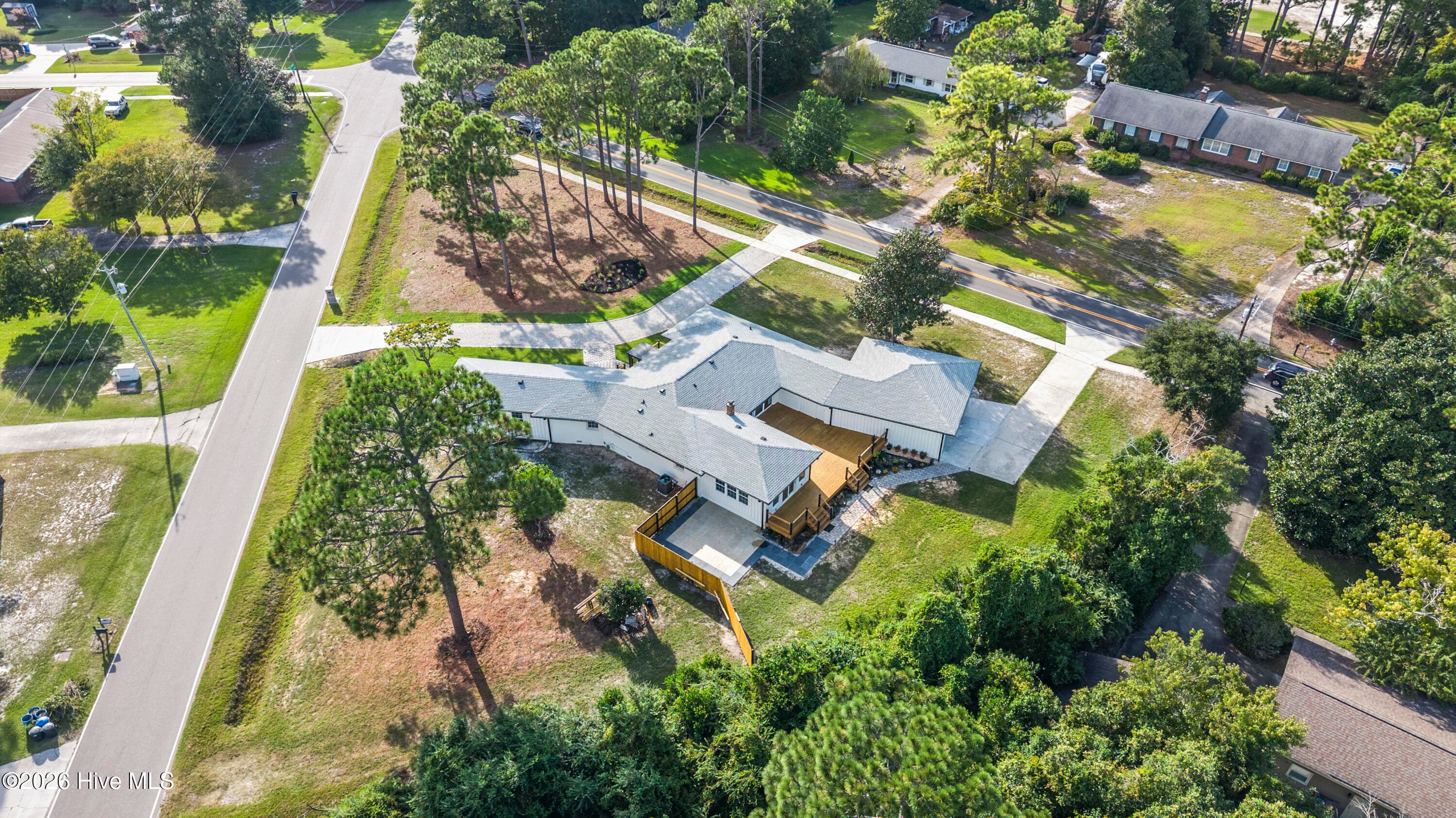 Single Family Residence at 701 Pine Valley Drive, Wilmington, NC 28412, photo 2 of 89