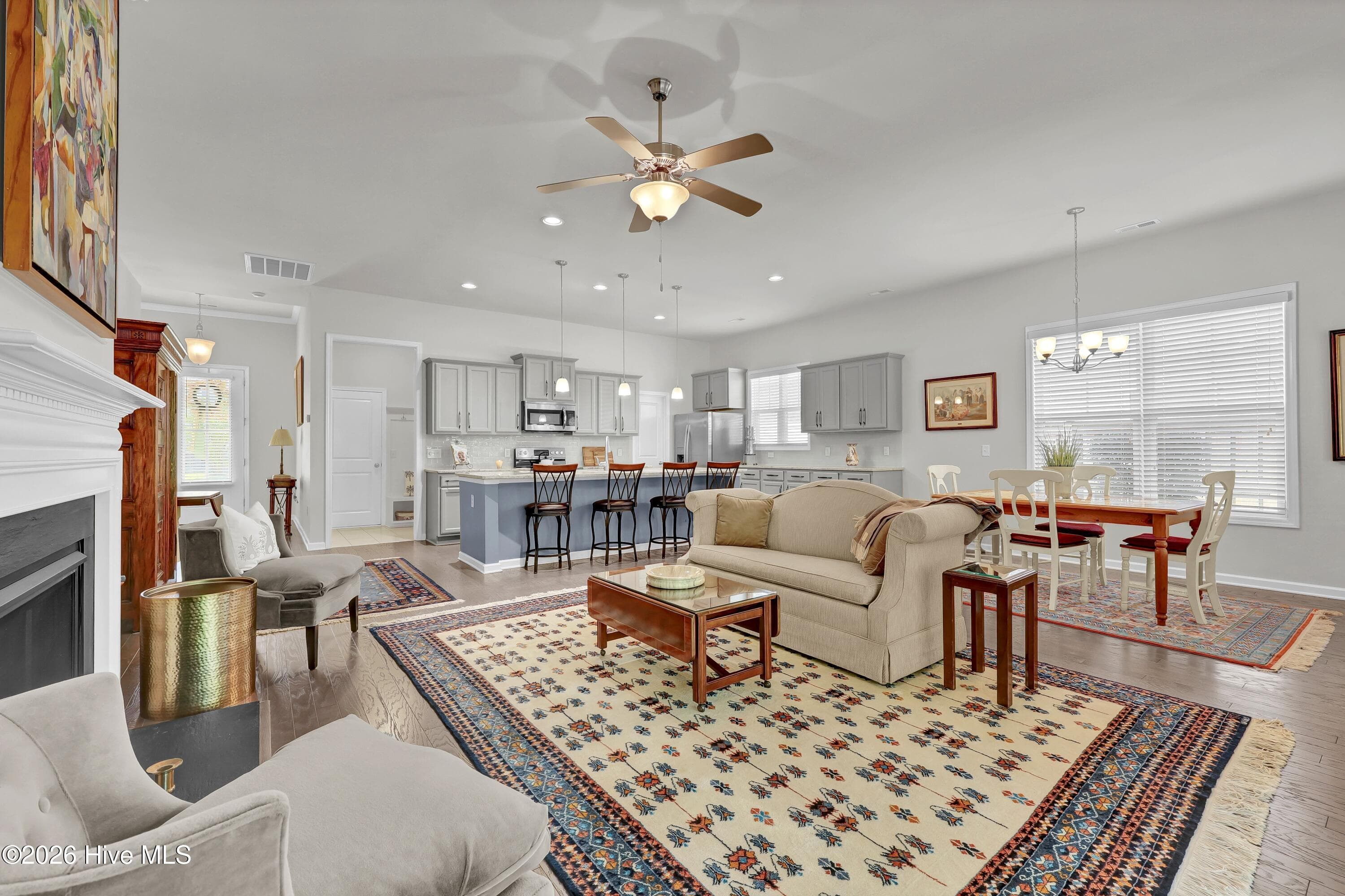 Single Family Residence at 512 Steele Loop, Wilmington, NC 28411, photo 14 of 31
