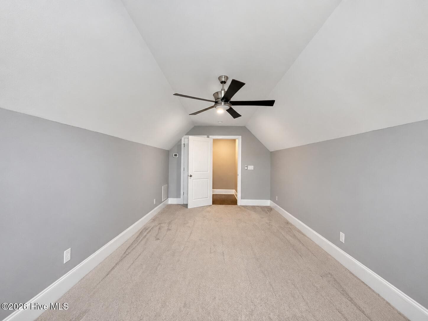 Single Family Residence at 40 Evergreen Lane, Hampstead, NC 28443, photo 2 of 3