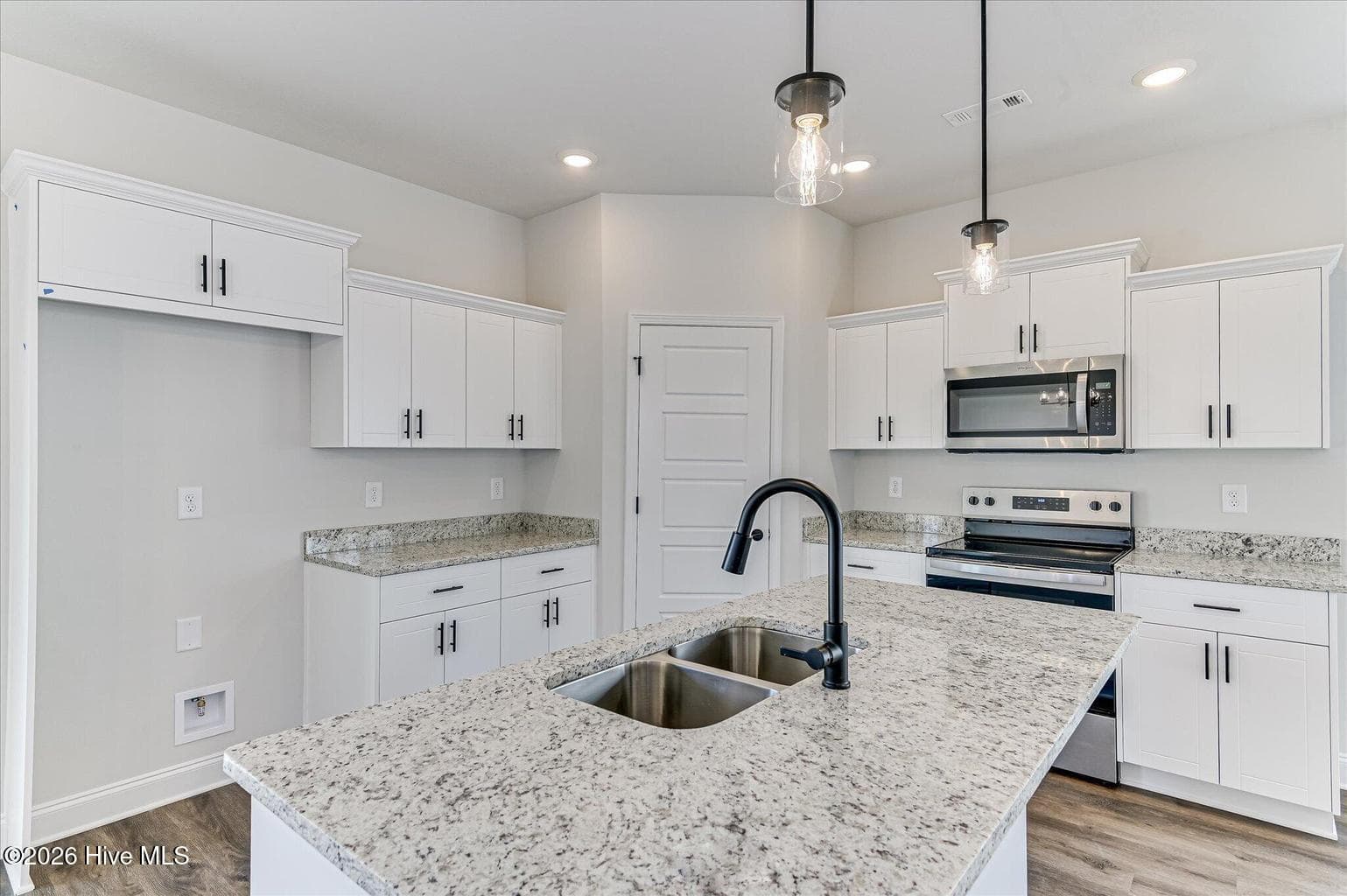 Single Family Residence at 436 Mill Stone Lane, North Augusta, SC 29860, photo 5 of 18