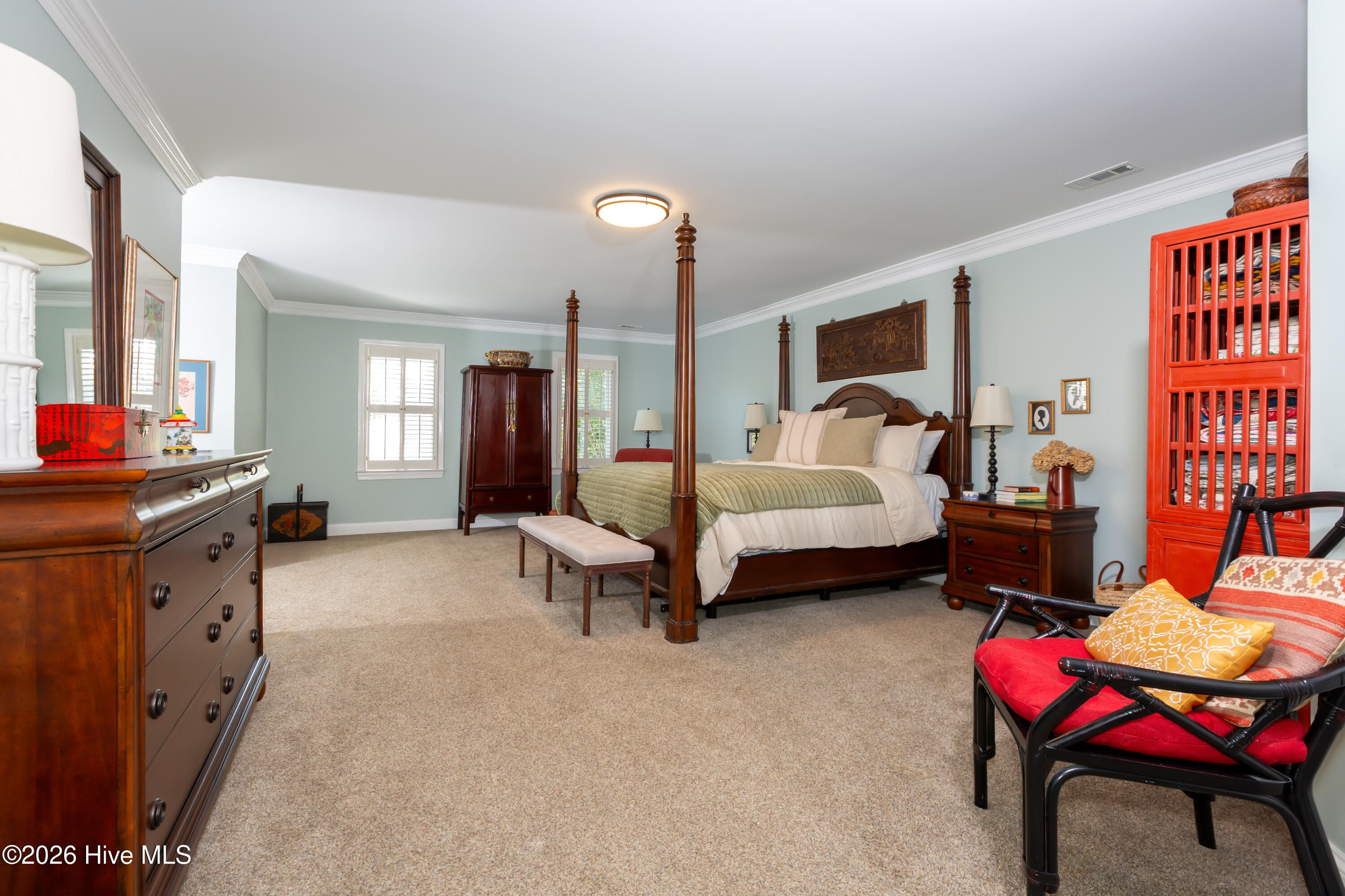 Spacious Primary Suite - 2417 Oakview Drive, New Bern, NC 28562
