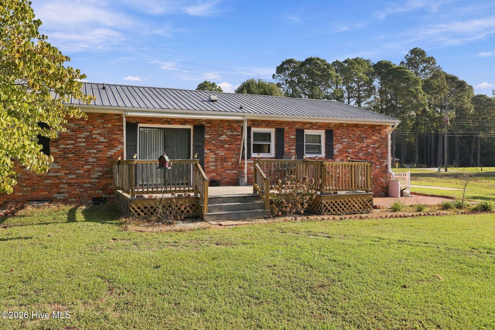 Single Family Residence at 2623 Pauls Path Road, Kinston, NC 28504, photo 6 of 45