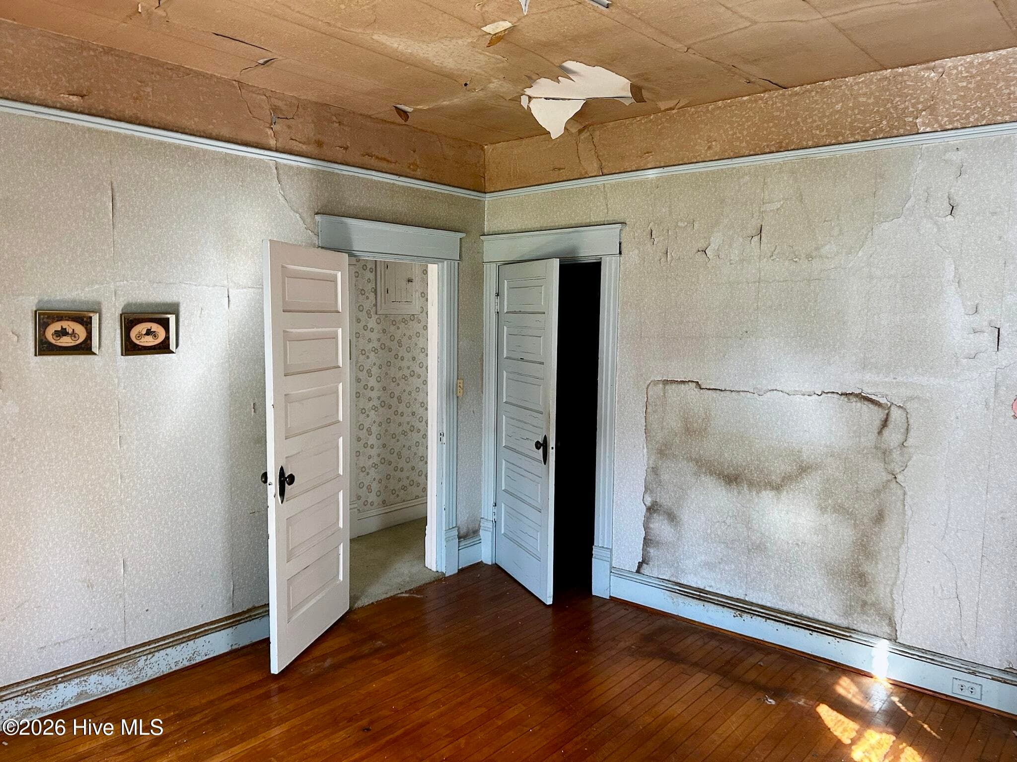 Single Family Residence at 514 E Washington Street, Rockingham, NC 28379, photo 2 of 2