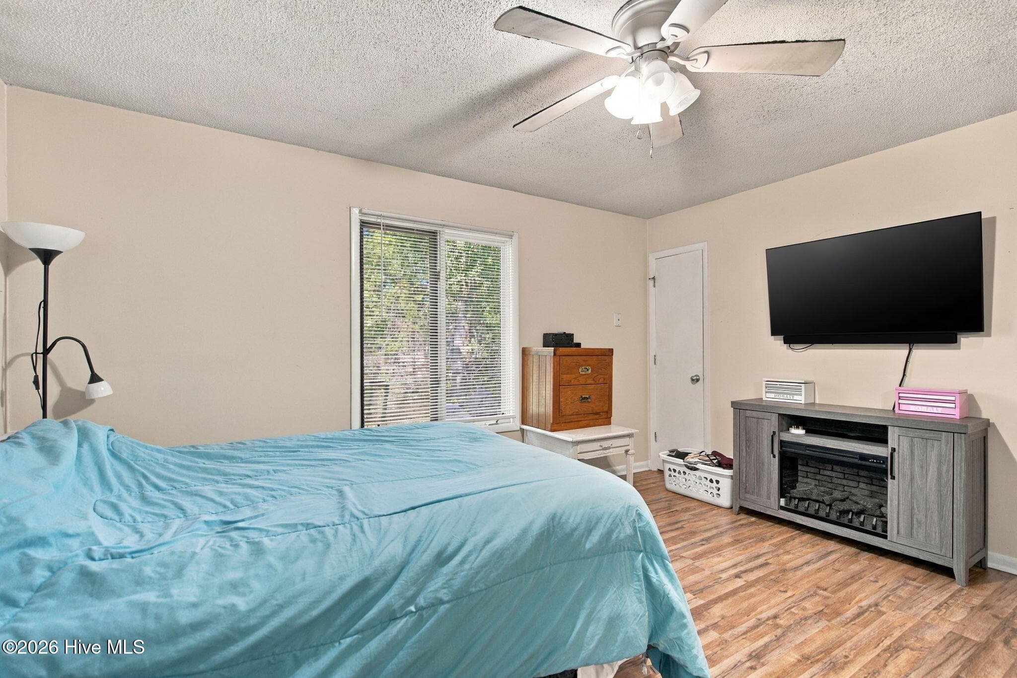 Single Family Residence at 2907 E Oak Island Drive, Oak Island, NC 28465, photo 25 of 40