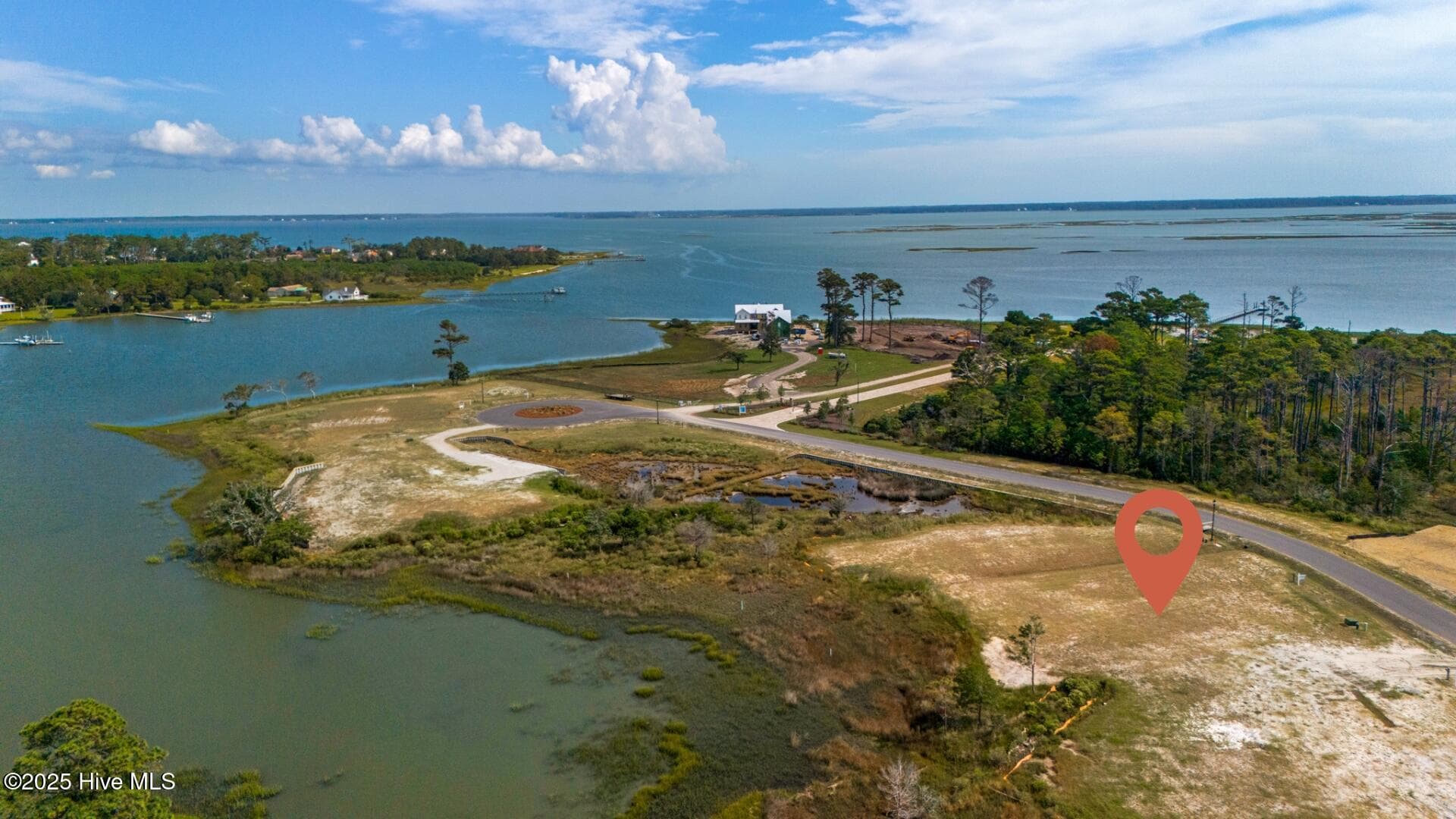 533 Freedom Park Road, Beaufort, NC 28516
