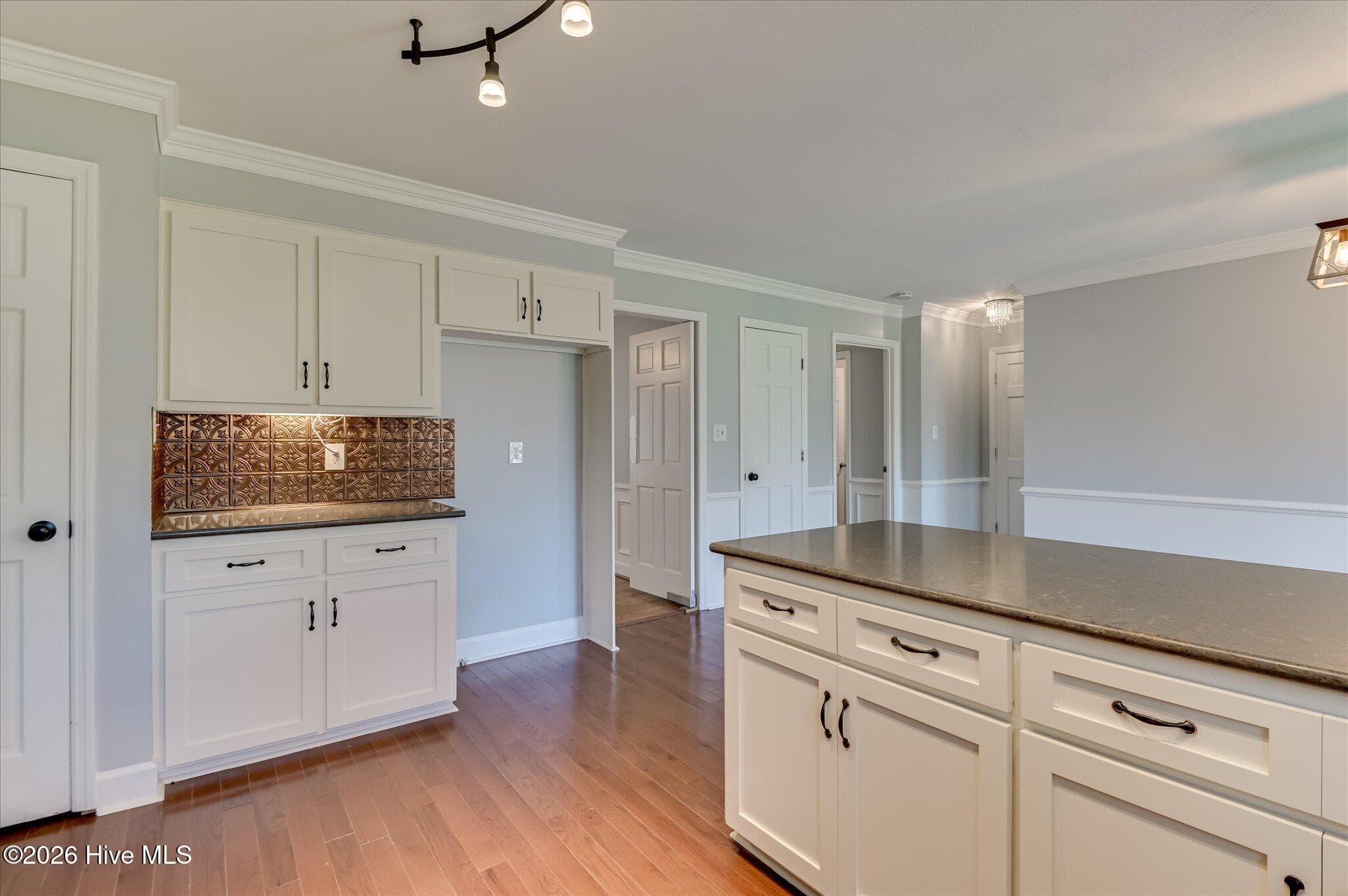 Single Family Residence at 4198 Knollcrest Circle N, Martinez, GA 30907, photo 5 of 13