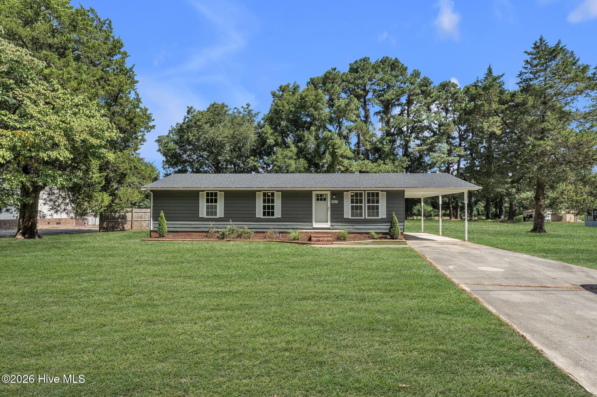 Single Family Residence at 567 Blount Road, Elizabeth City, NC 27909, photo 3 of 28