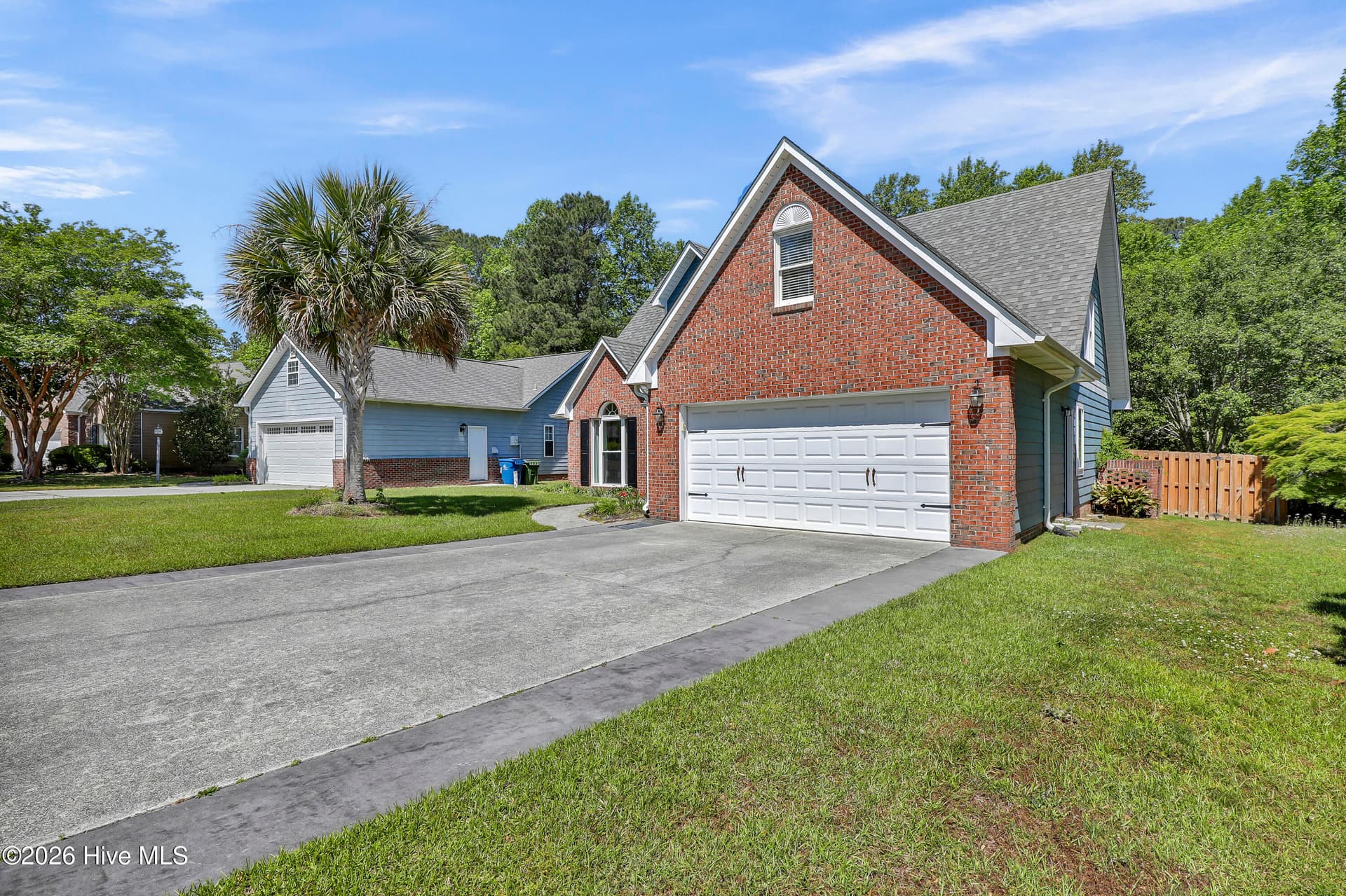 Single Family Residence at 1124 Mill Run Road, Sneads Ferry, NC 28460, photo 2 of 41