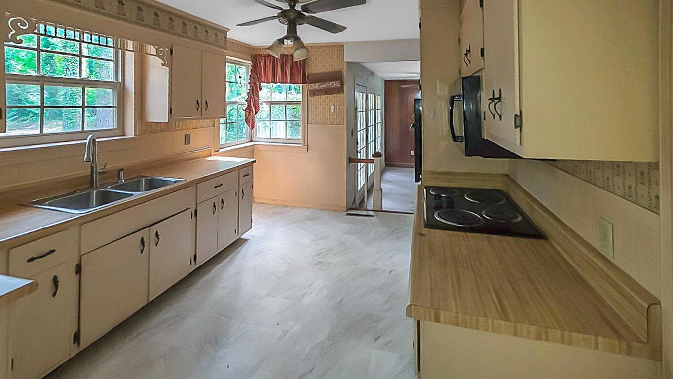 Single Family Residence at 819 Hillcrest Drive, Thomson, GA 30824, photo 21 of 46