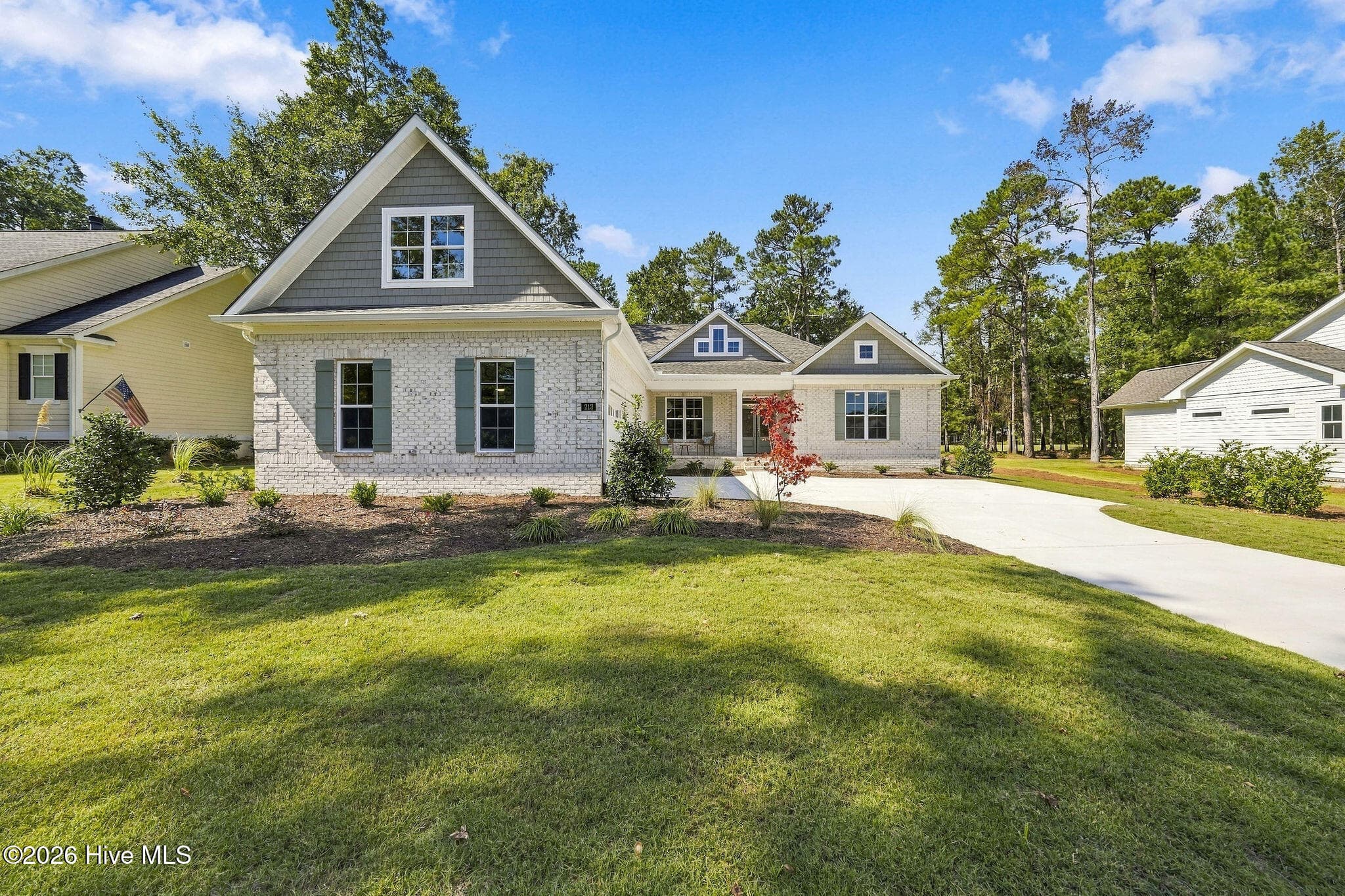 Single Family Residence at 212 E Winding Way, Wallace, NC 28466, photo 2 of 106