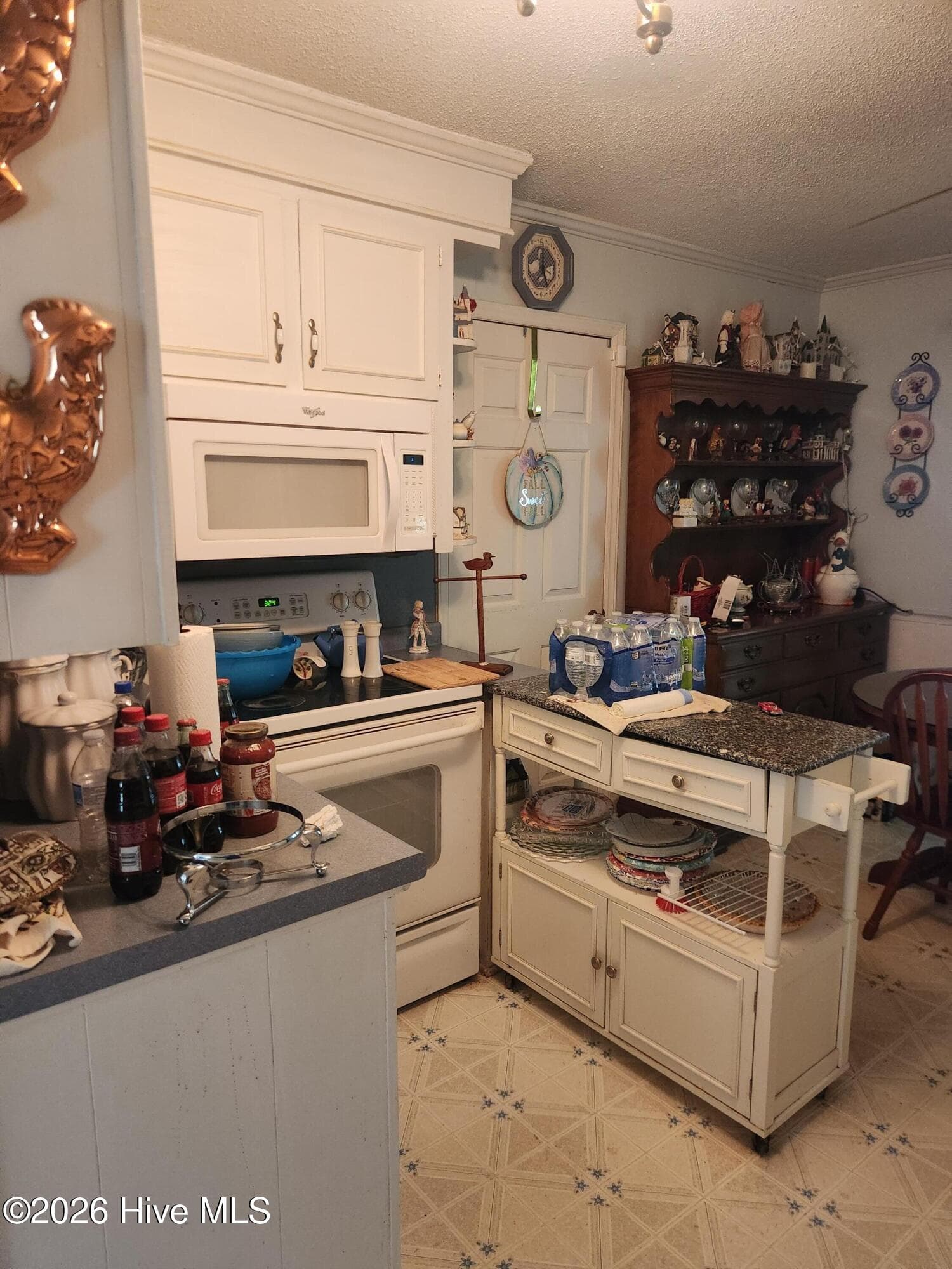 Single Family Residence at 103 Ellison Drive, Washington, NC 27889, photo 2 of 2