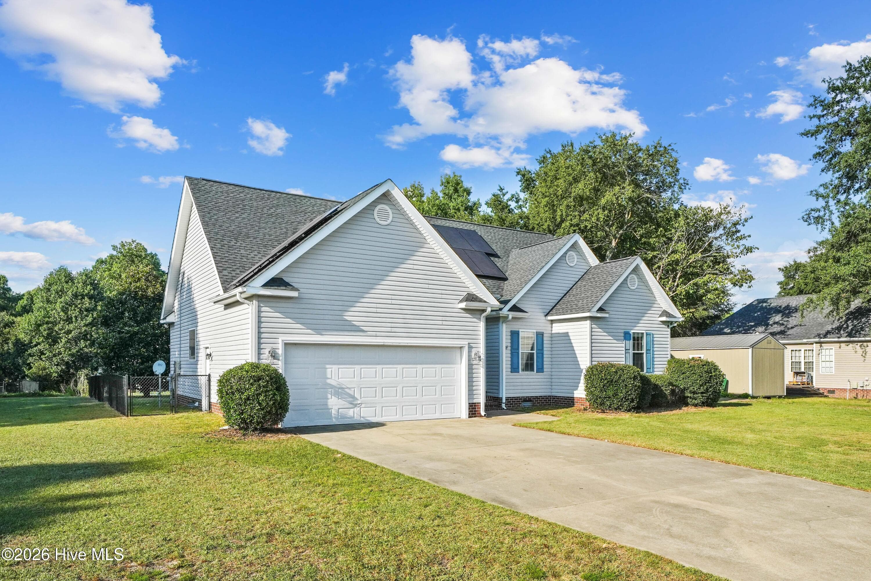 Single Family Residence at 103 Wheel Coach Place, Goldsboro, NC 27534, Goldsboro, photo 4 of 53