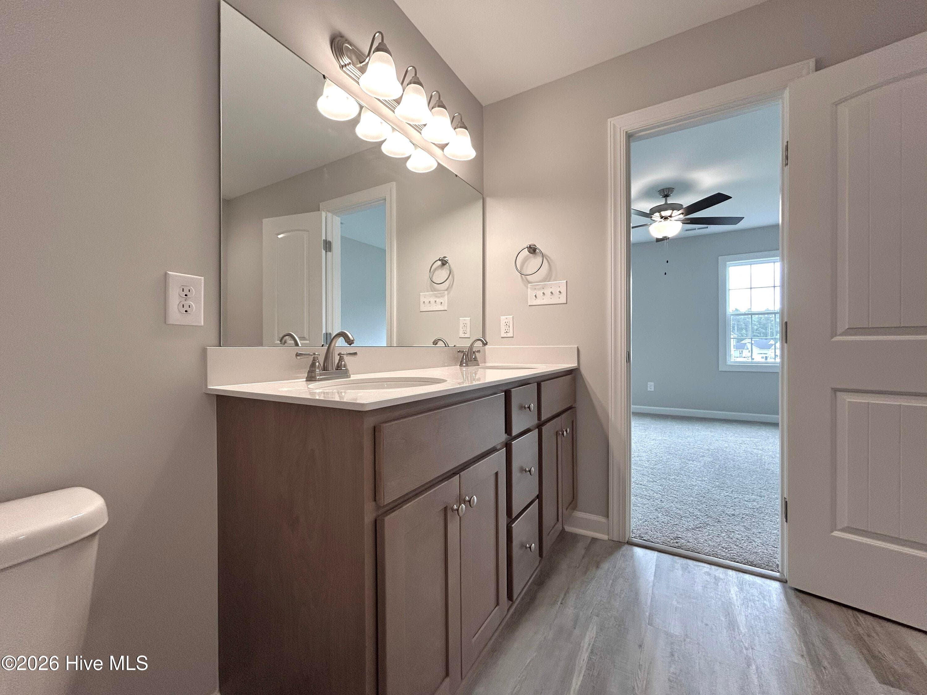 SIMILAR PHOTO - 272 Browns Ferry Road, Jacksonville, NC 28546